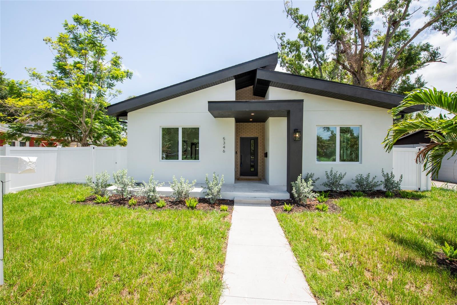 5346 2ND AVE S, ST PETERSBURG, FL