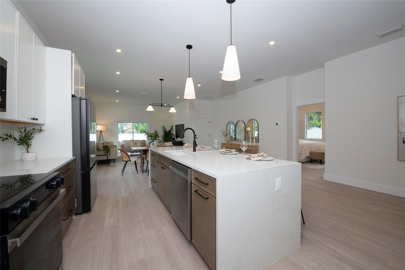 5346 2ND AVE S, ST PETERSBURG, FL — photo 10