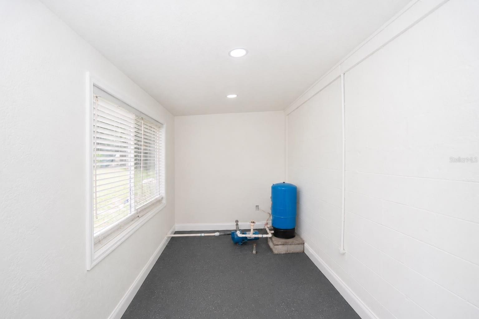 6218 N 43RD ST, TAMPA, FL — photo 23