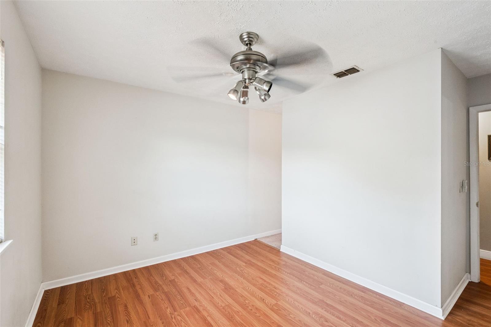 1869 KINGS POINT BLVD, KISSIMMEE, FL — photo 15