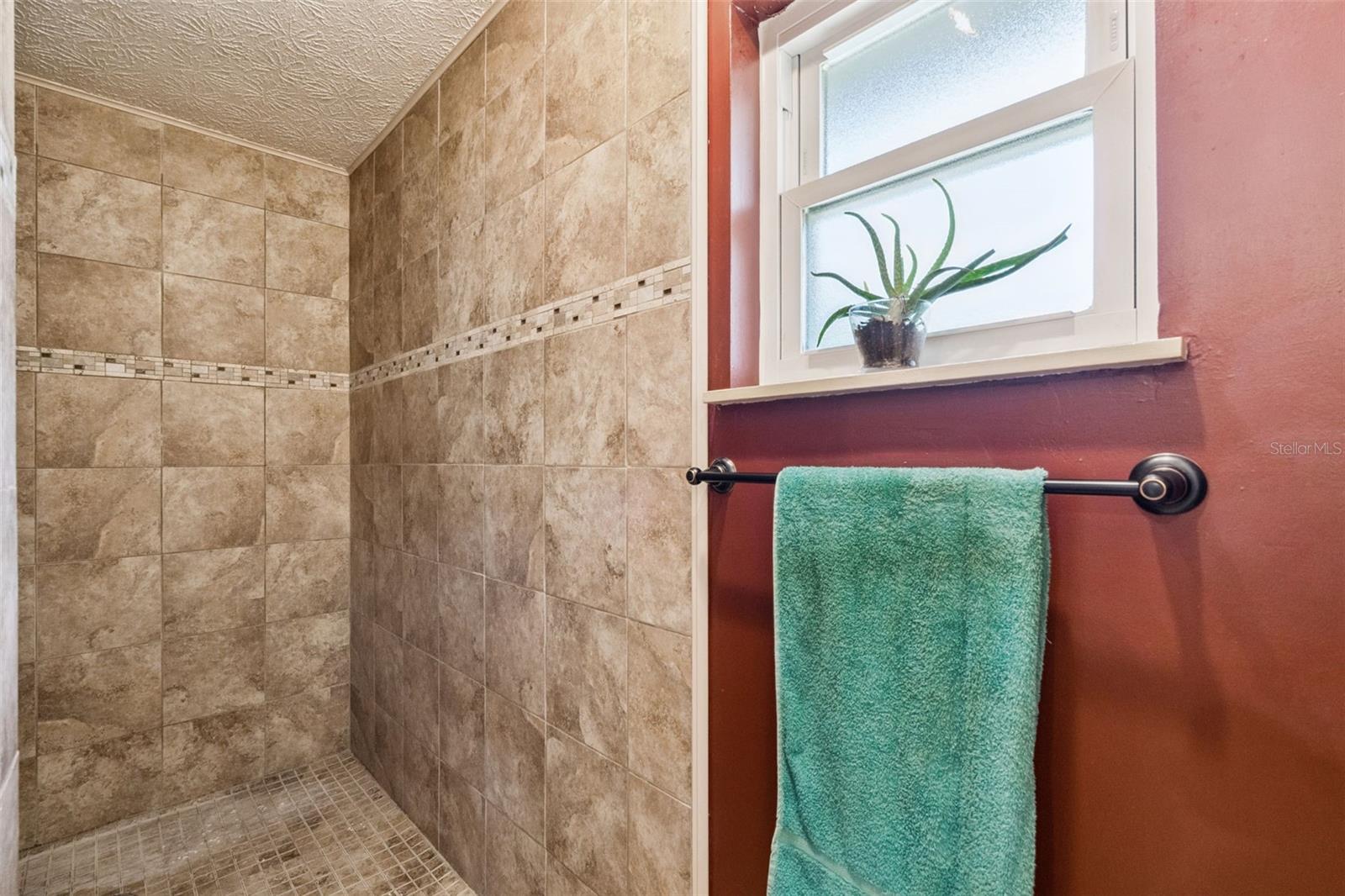 1869 KINGS POINT BLVD, KISSIMMEE, FL — photo 19