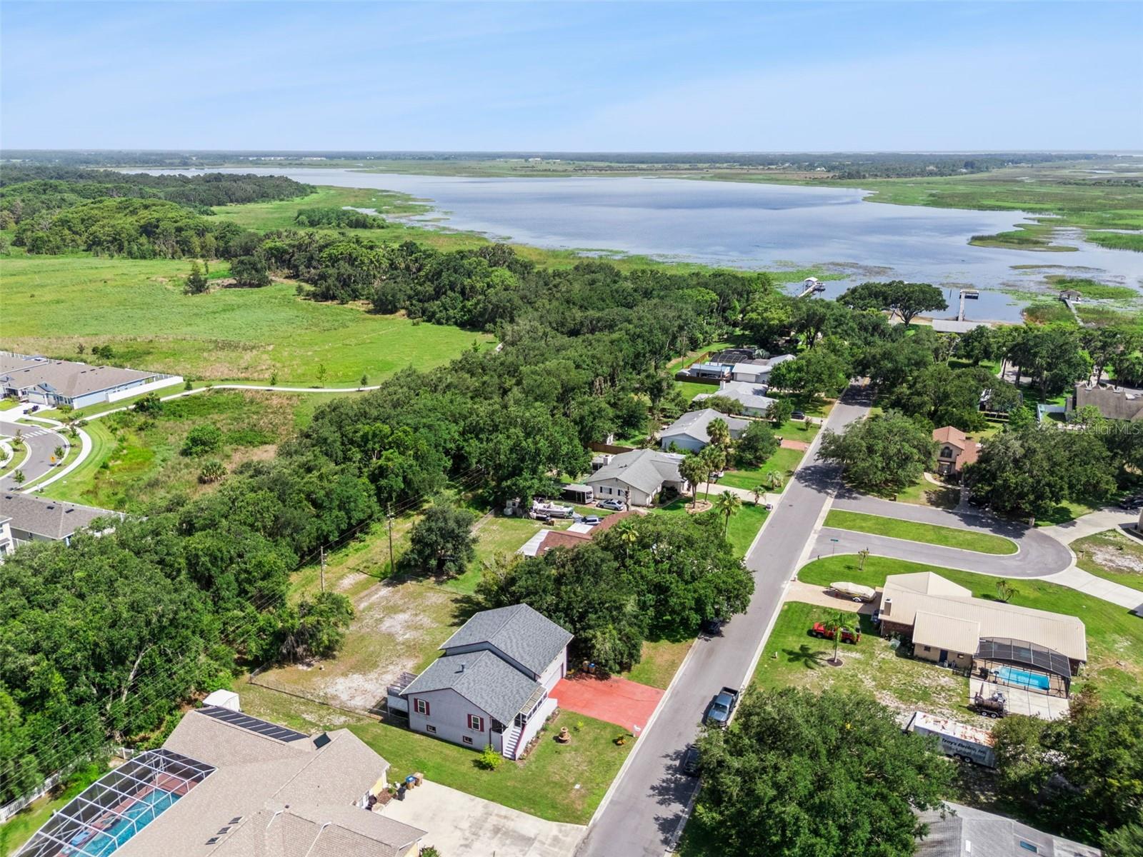 1869 KINGS POINT BLVD, KISSIMMEE, FL — photo 36