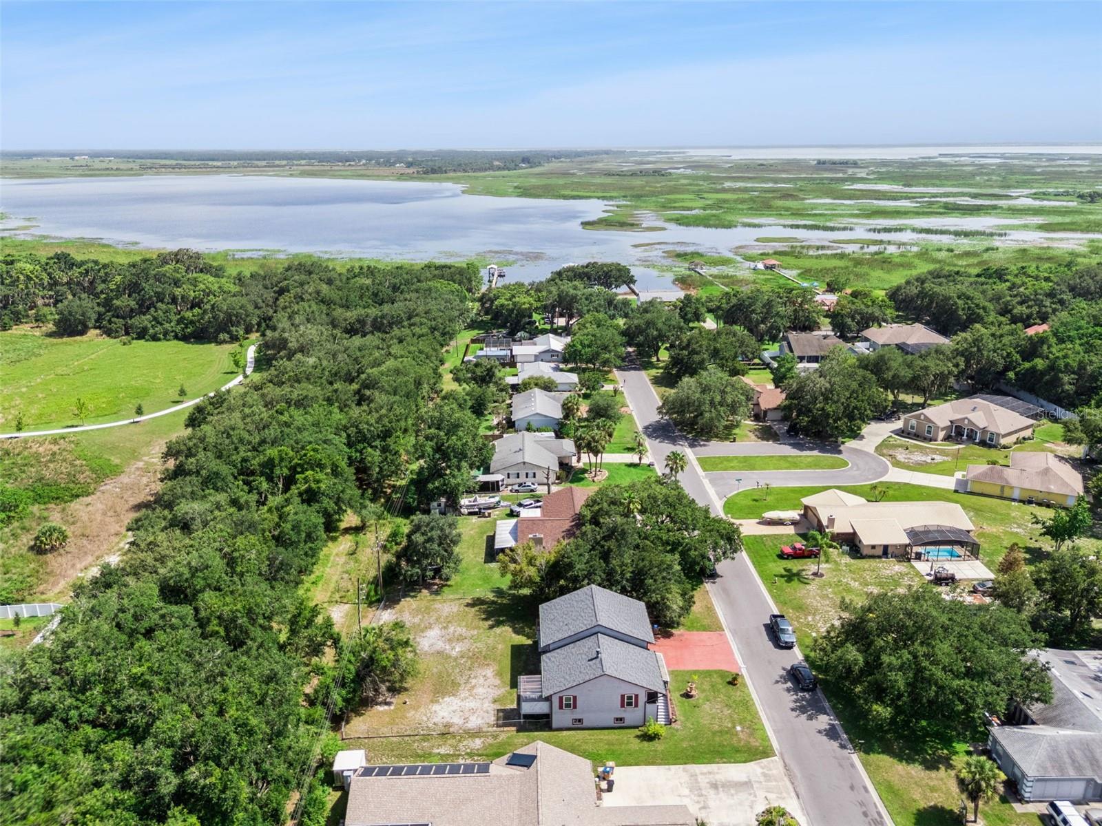 1869 KINGS POINT BLVD, KISSIMMEE, FL — photo 39
