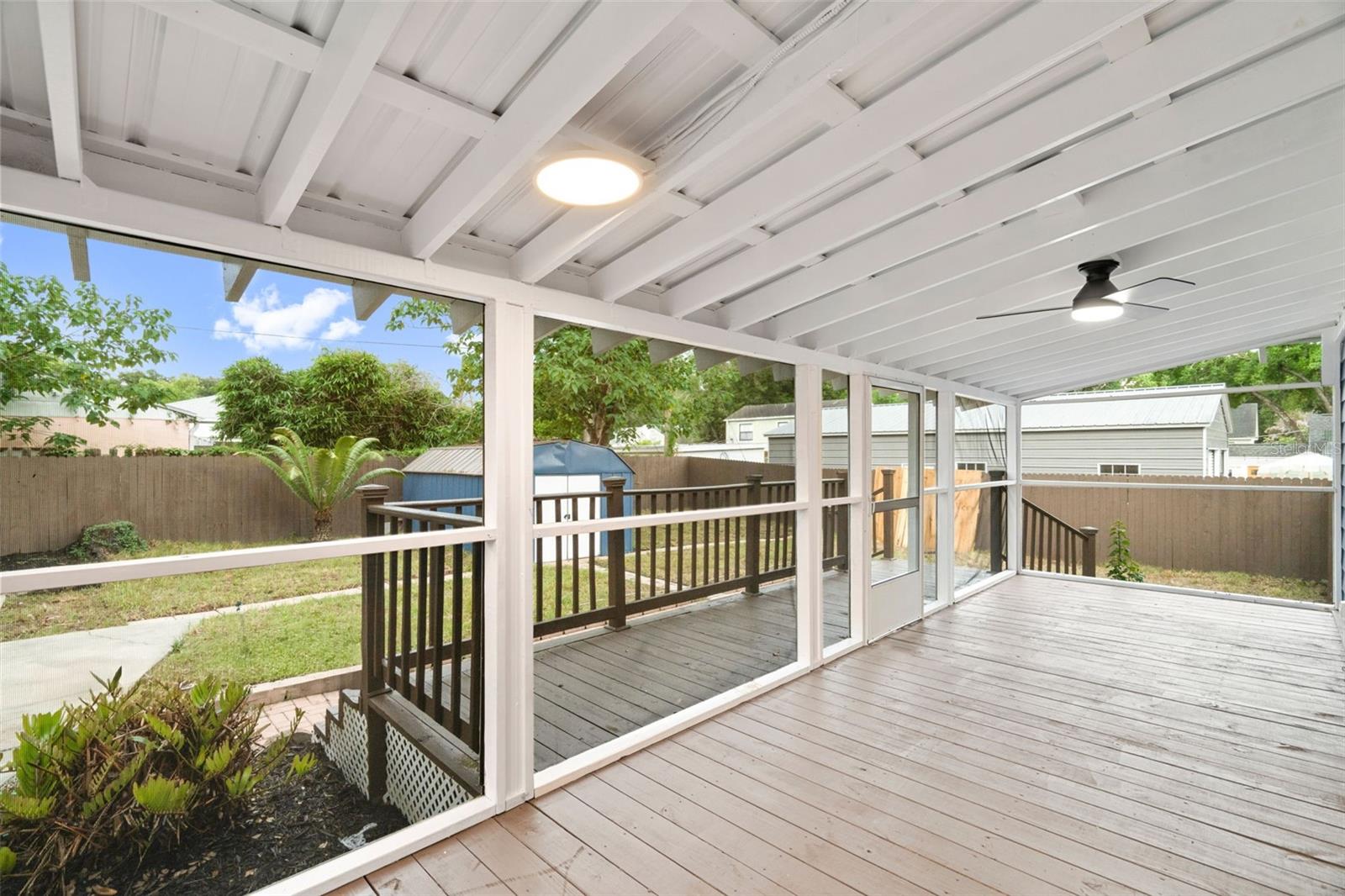 6005 N ORANGE BLOSSOM AVE, TAMPA, FL — photo 35
