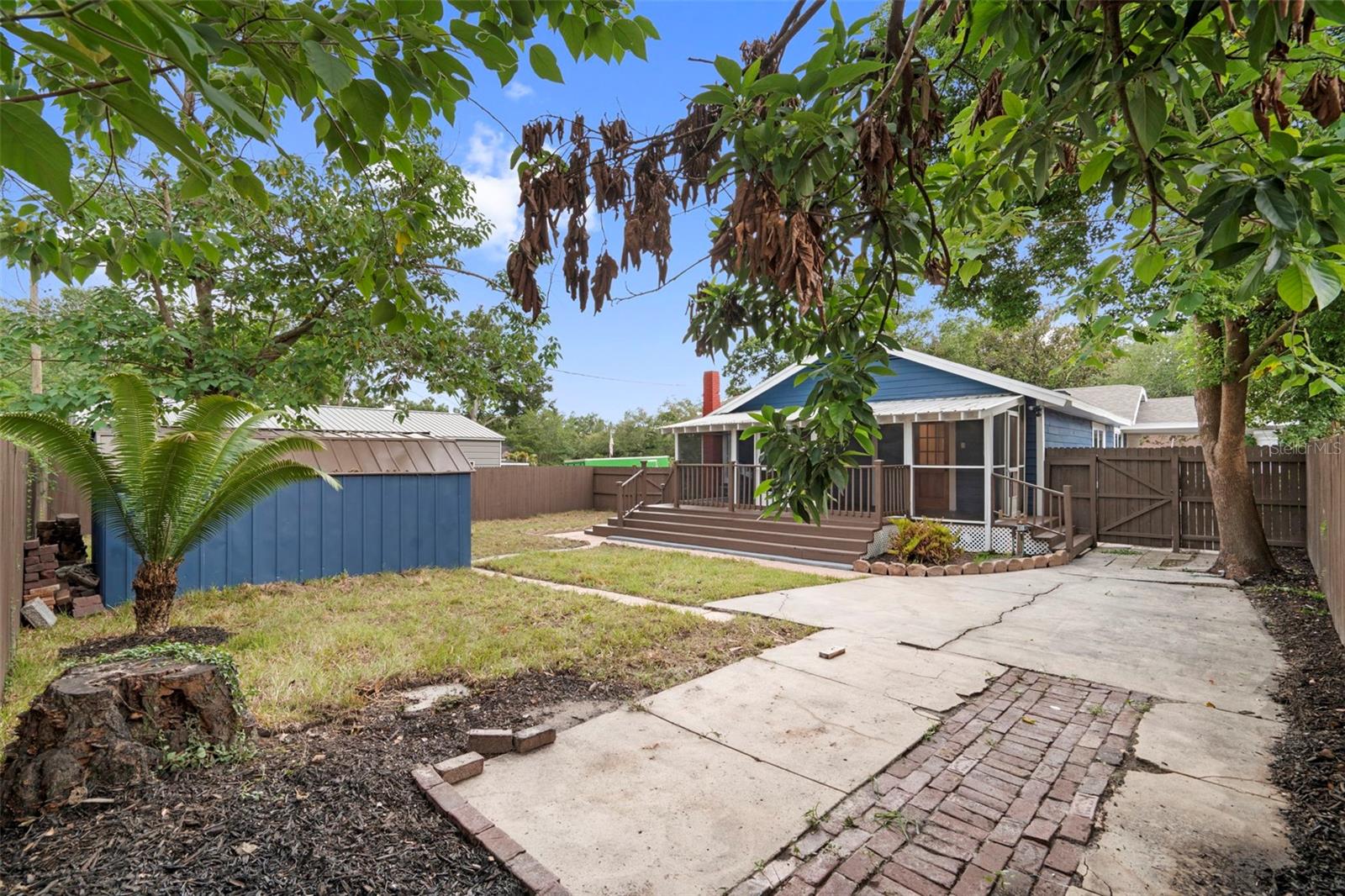 6005 N ORANGE BLOSSOM AVE, TAMPA, FL — photo 41