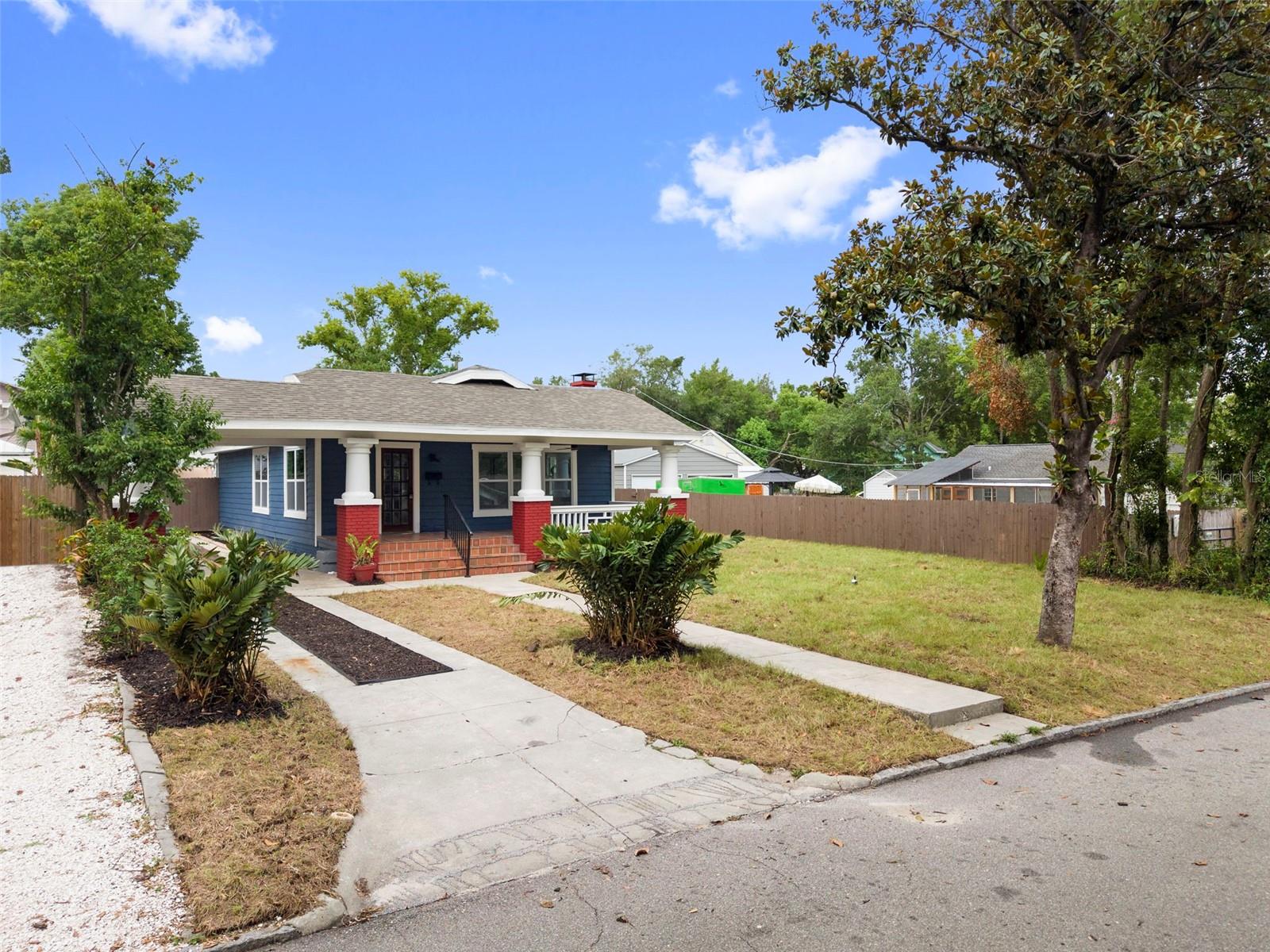 6005 N ORANGE BLOSSOM AVE, TAMPA, FL — photo 44