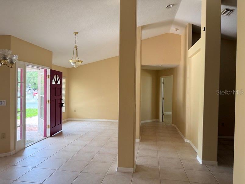 12721 N OLA AVE, TAMPA, FL — photo 5