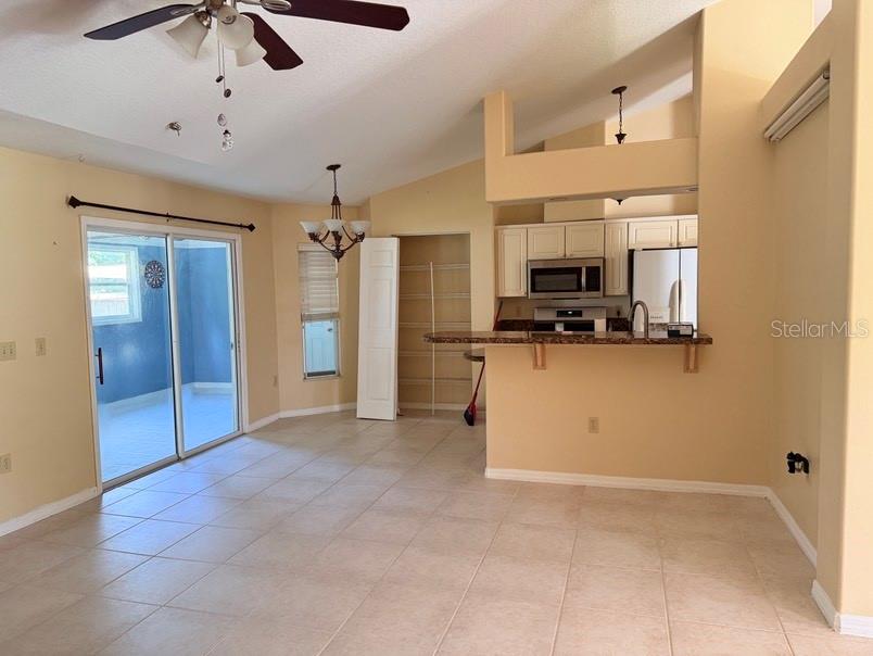 12721 N OLA AVE, TAMPA, FL — photo 7