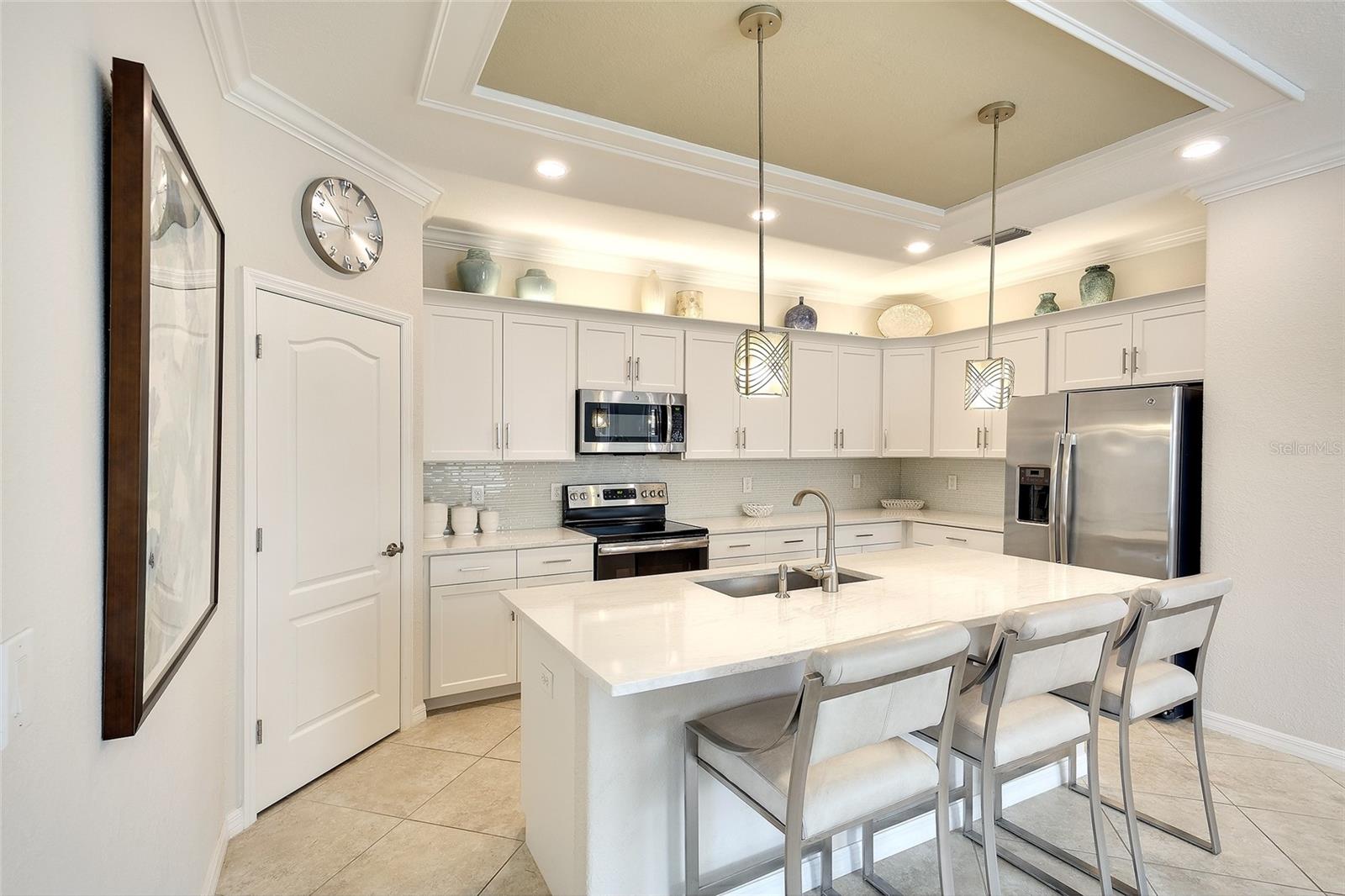 7130 QUIET CREEK DR, BRADENTON, FL — photo 14