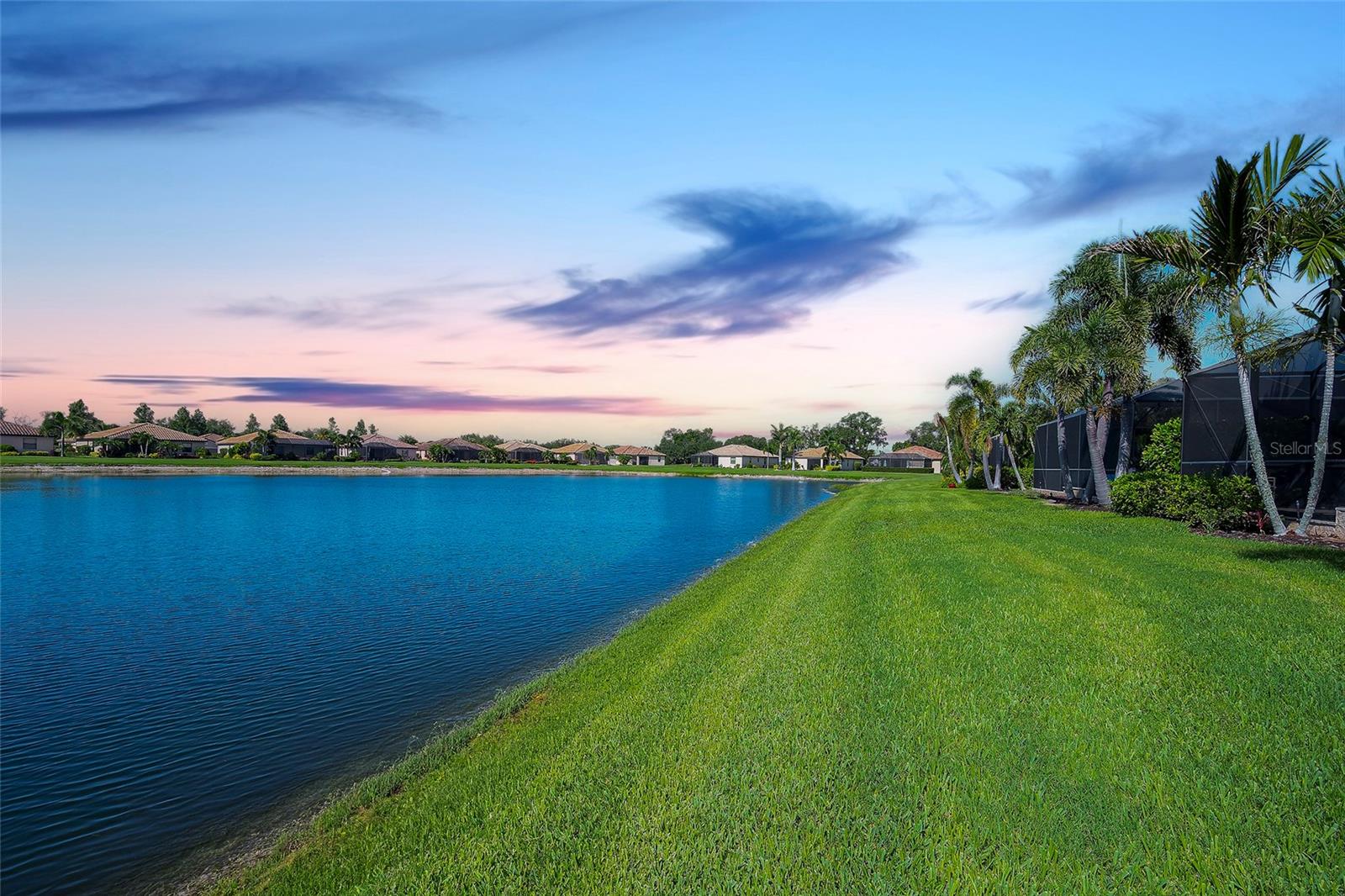 7130 QUIET CREEK DR, BRADENTON, FL — photo 39