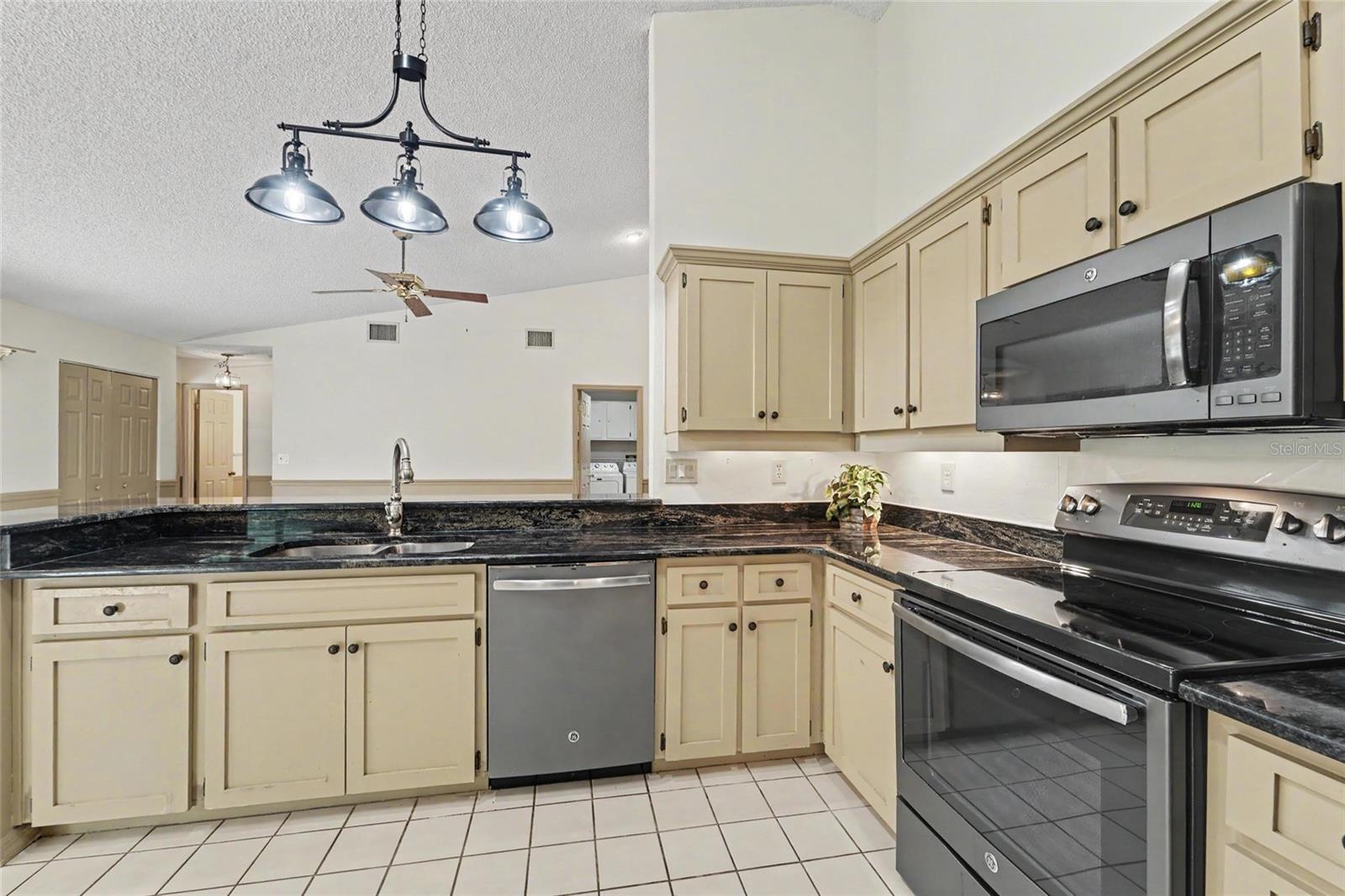 3408 ARCADIA DR, PALM HARBOR, FL — photo 19