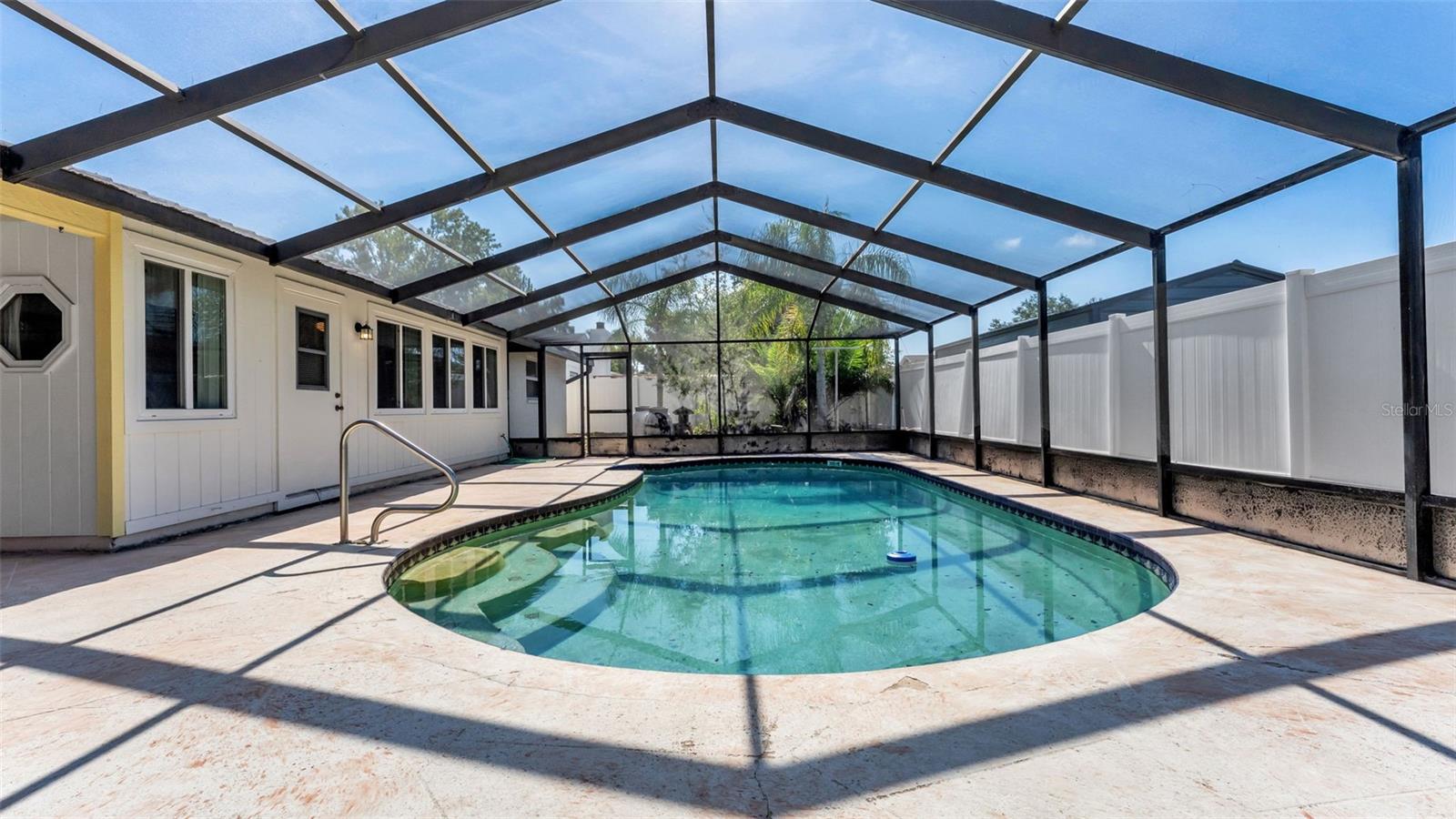 601 FIELDSTONE DR, BRANDON, FL — photo 44