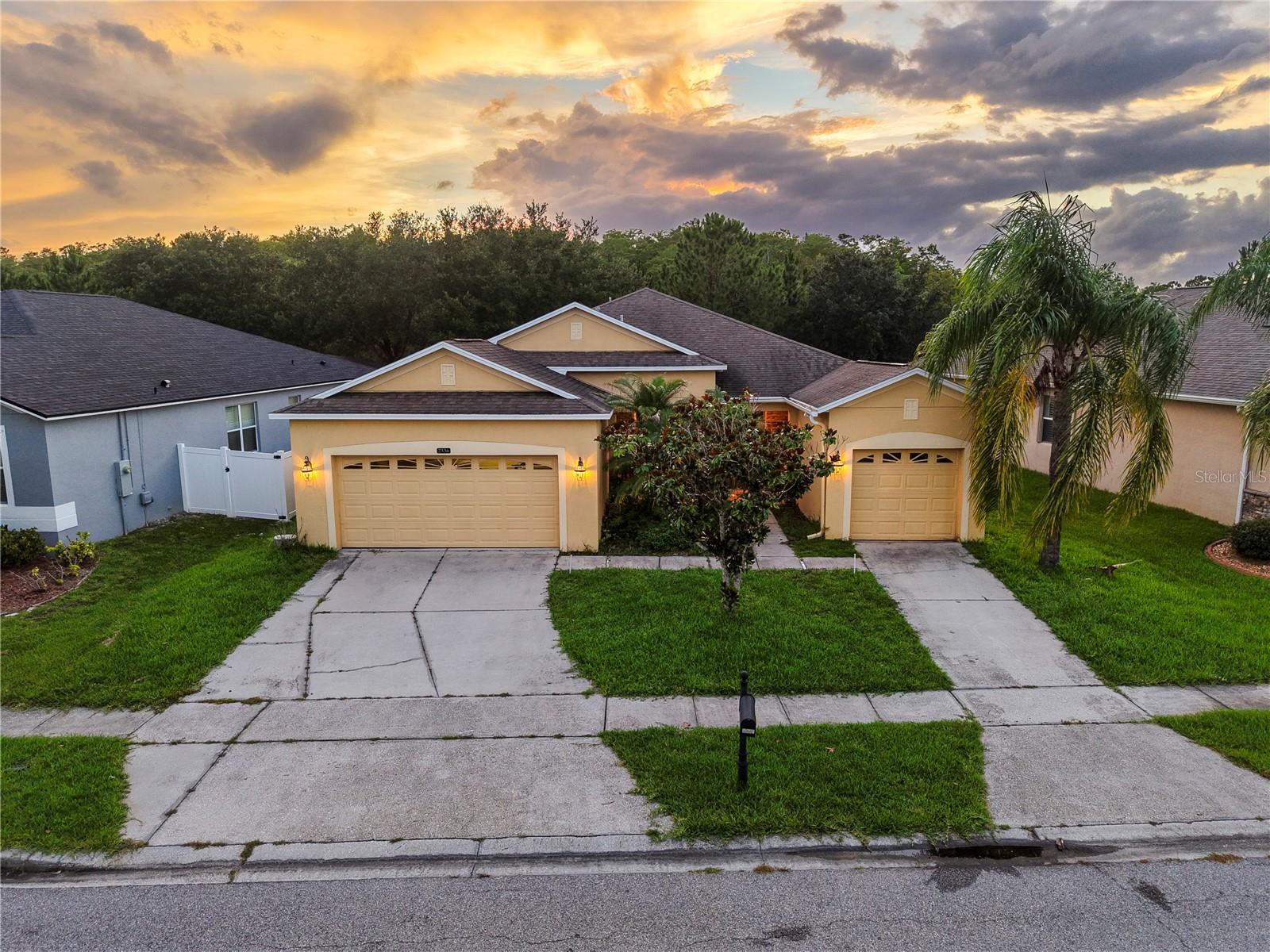 2336 CROSSTON CIR, ORLANDO, FL — photo 32