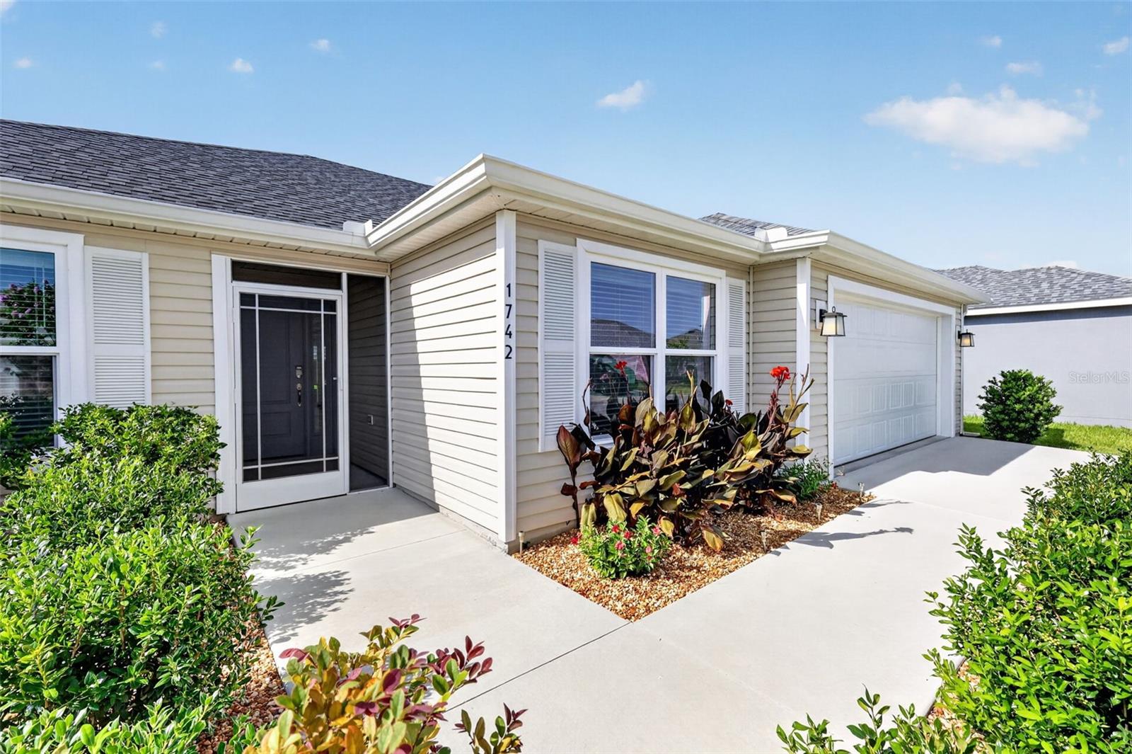 1742 JAMES GRAY ST, THE VILLAGES, FL — photo 3