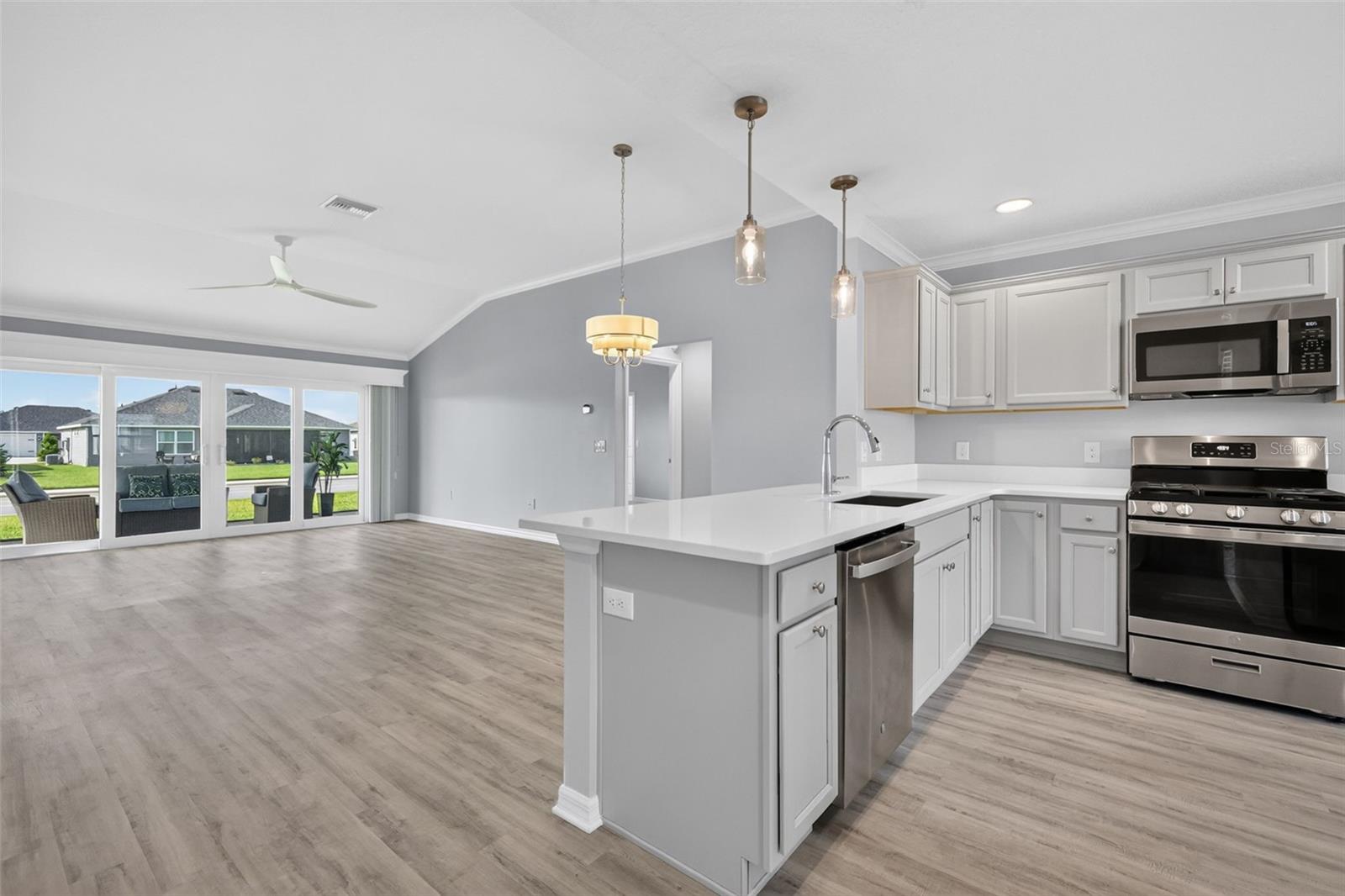 1742 JAMES GRAY ST, THE VILLAGES, FL — photo 16