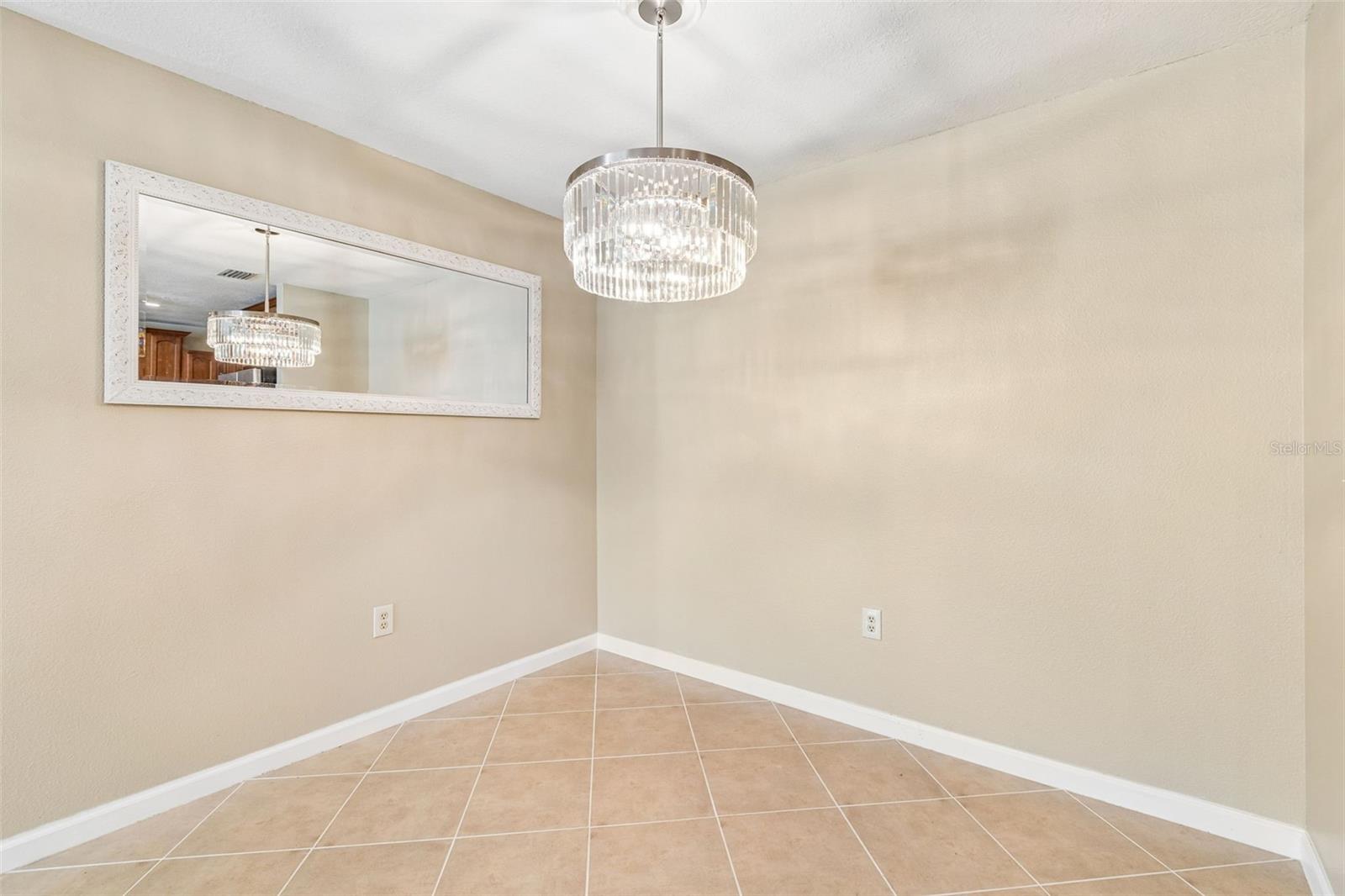 9481 HIGHLAND OAK DR #814, TAMPA, FL — photo 27