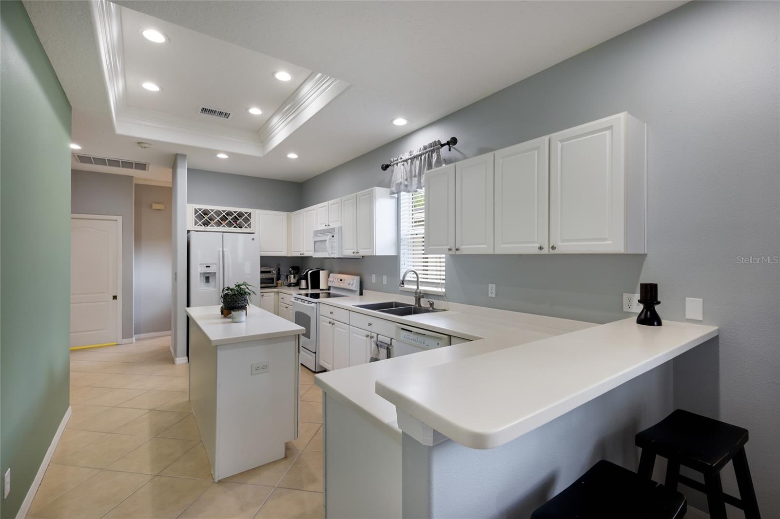 645 PINE ST, SAFETY HARBOR, FL — photo 7