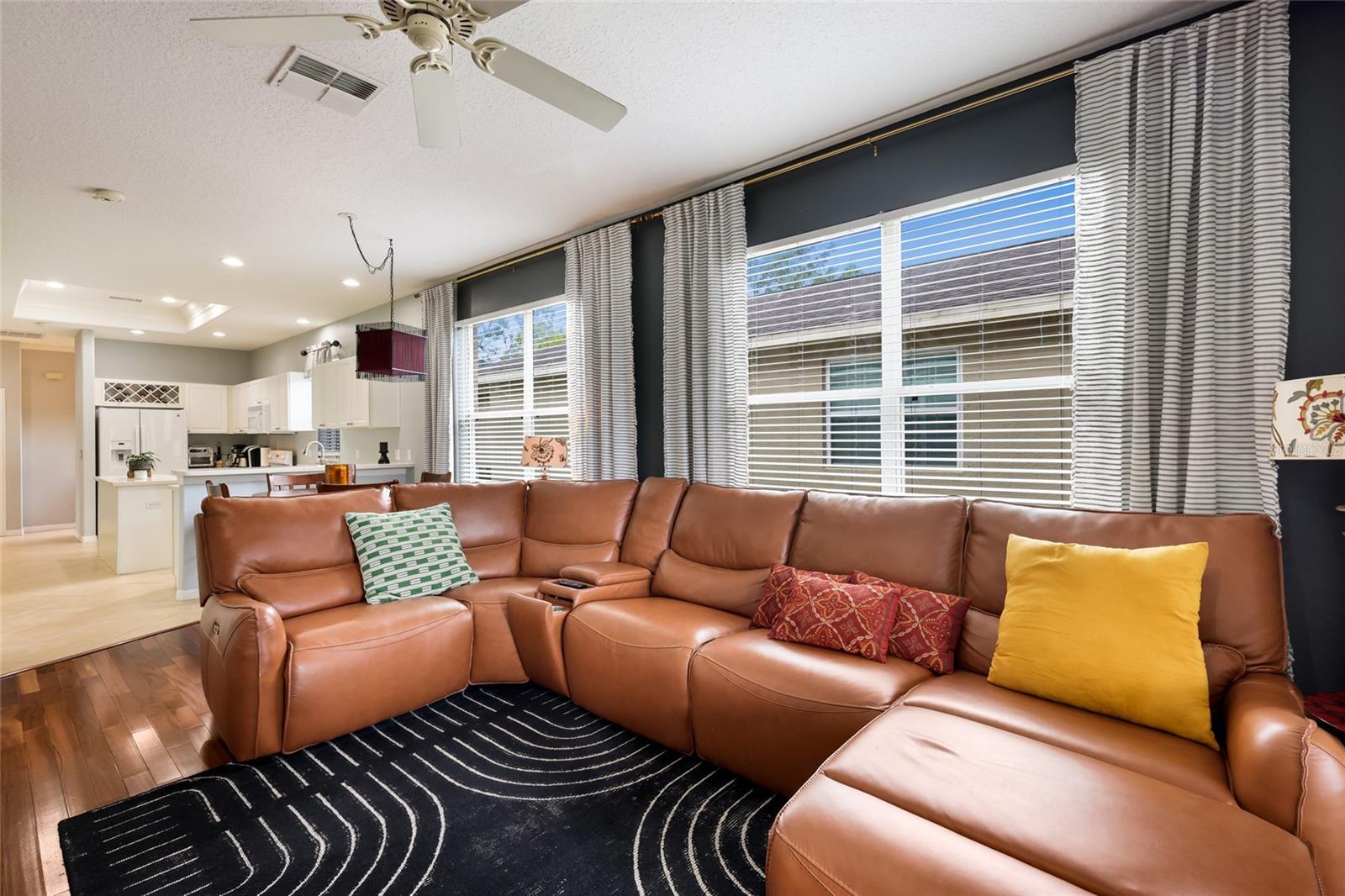 645 PINE ST, SAFETY HARBOR, FL — photo 13