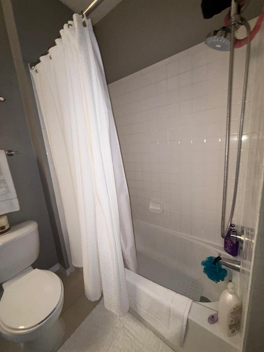 3621 CONROY RD #720, ORLANDO, FL — photo 20