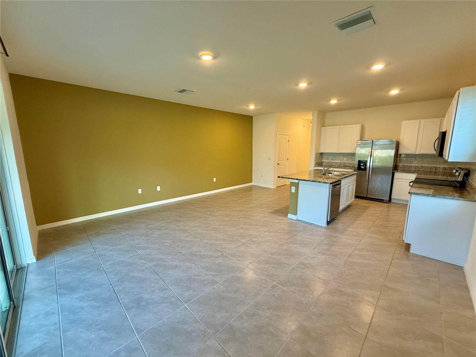34309 SORREL MINT DR, WESLEY CHAPEL, FL — photo 4