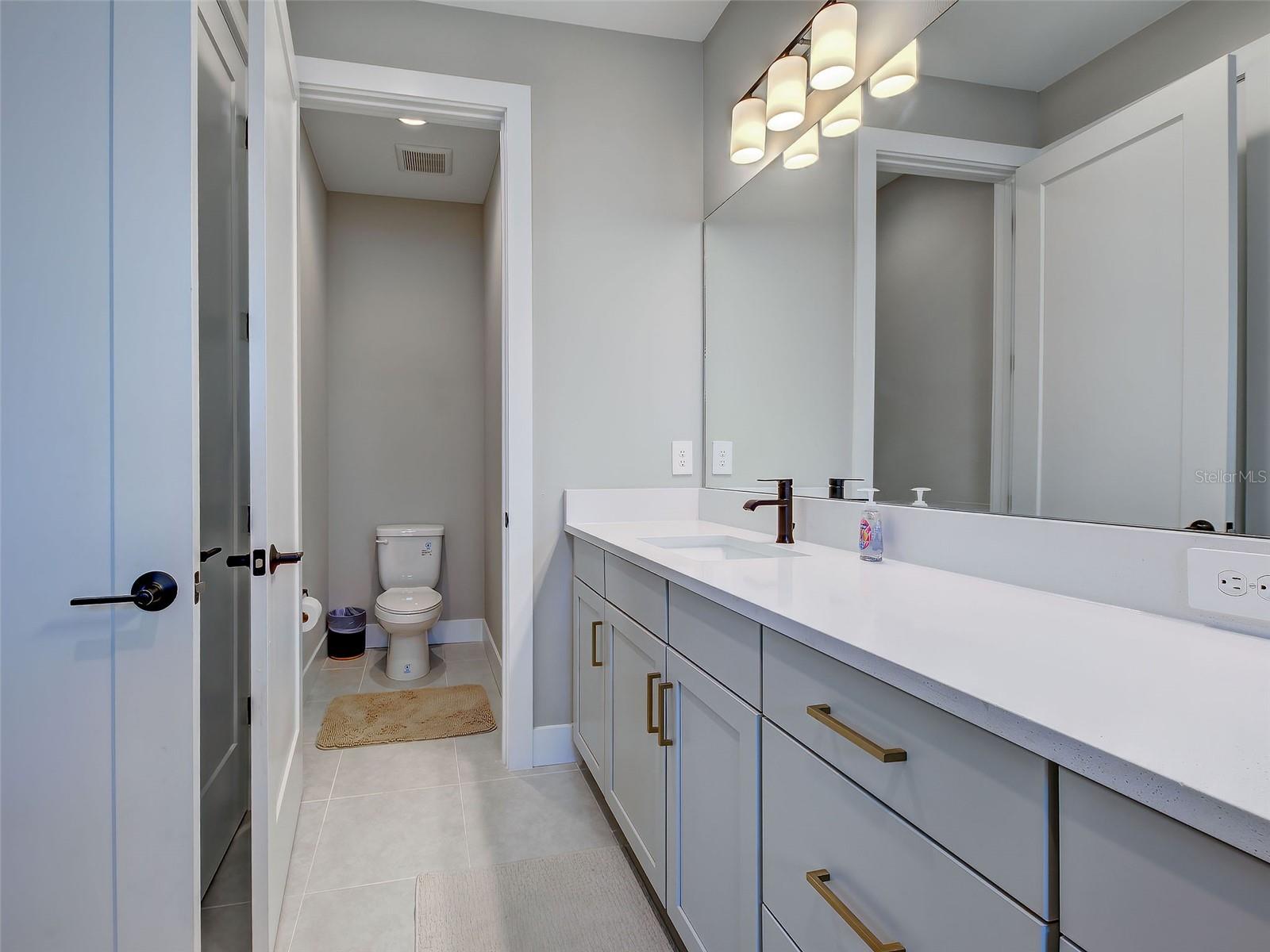 1684 LUGANO CIR, NOKOMIS, FL — photo 24