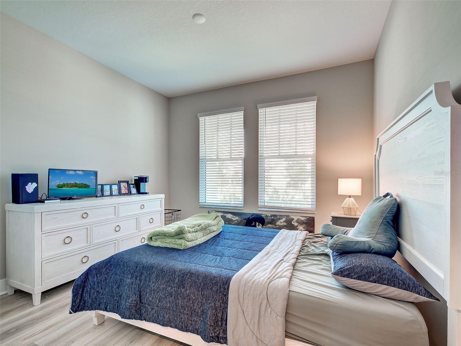 1684 LUGANO CIR, NOKOMIS, FL — photo 28