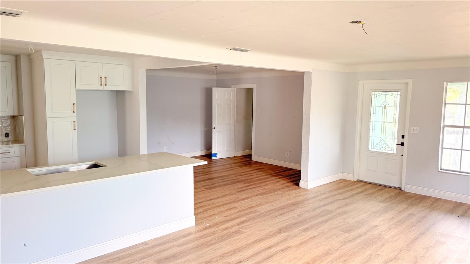 5045 38TH AVE N, ST PETERSBURG, FL — photo 7