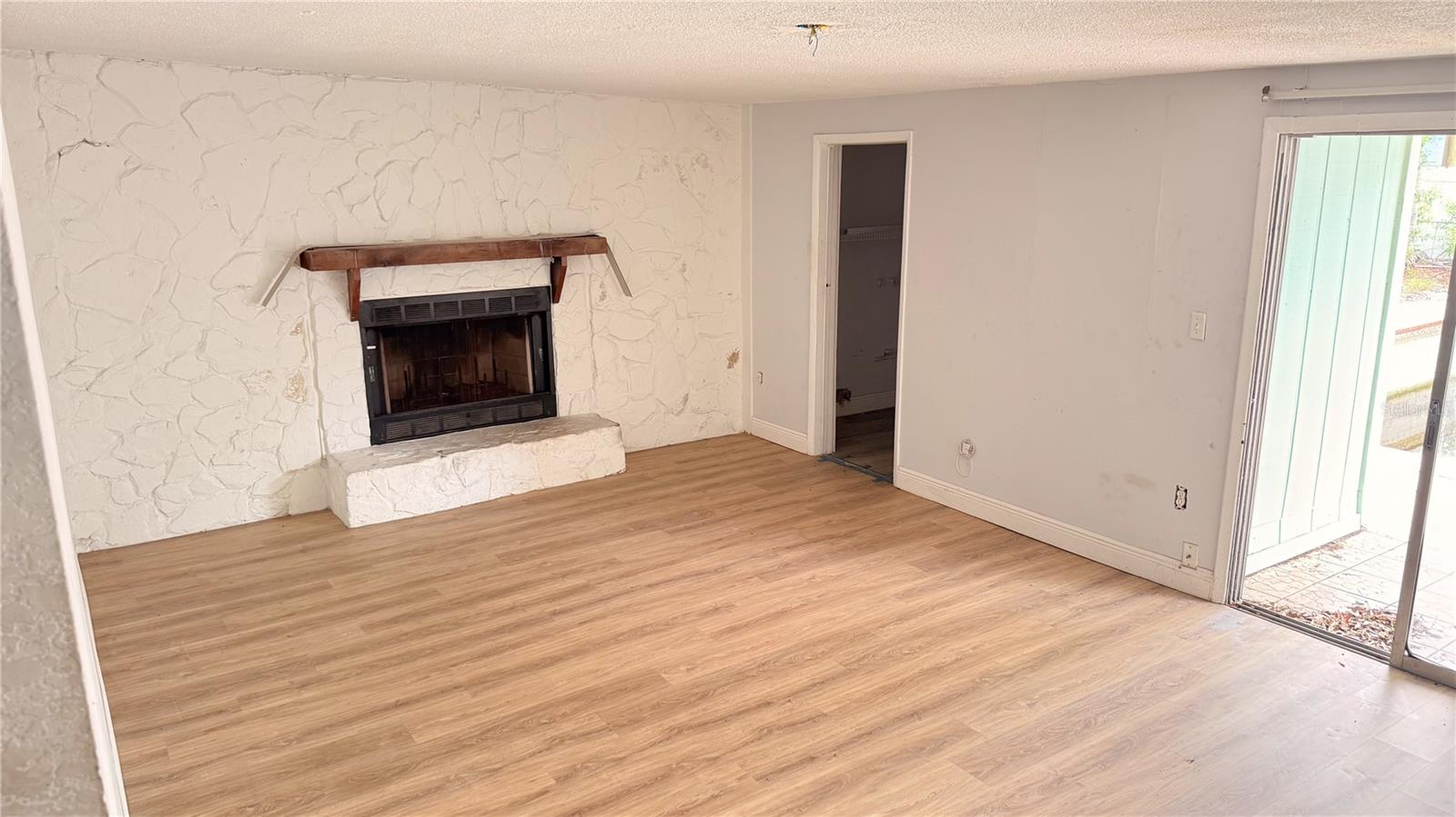 5045 38TH AVE N, ST PETERSBURG, FL — photo 11