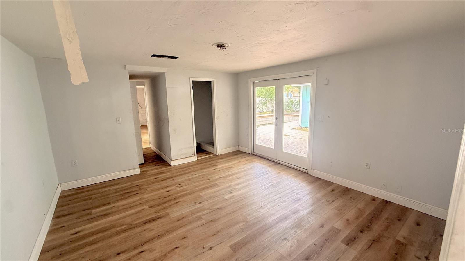 5045 38TH AVE N, ST PETERSBURG, FL — photo 18