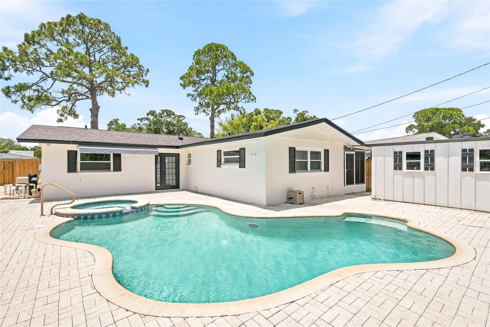 6419 PELICAN DR S, ST PETERSBURG, FL — photo 4
