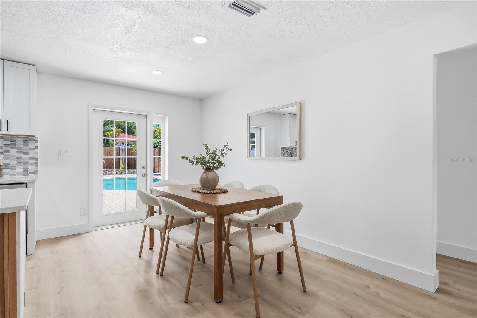 6419 PELICAN DR S, ST PETERSBURG, FL — photo 14