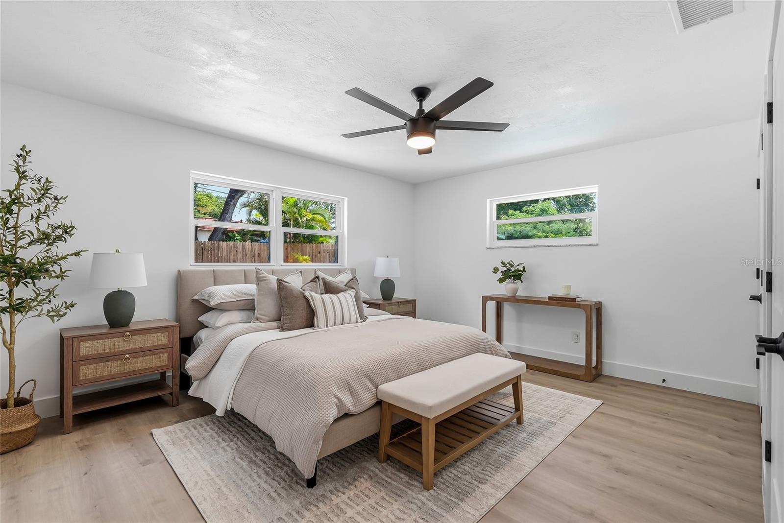 6419 PELICAN DR S, ST PETERSBURG, FL — photo 21