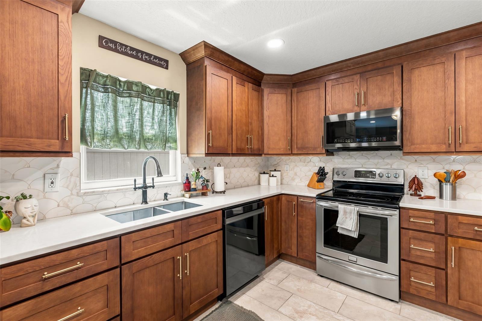 8736 LARWIN LN, ORLANDO, FL — photo 12