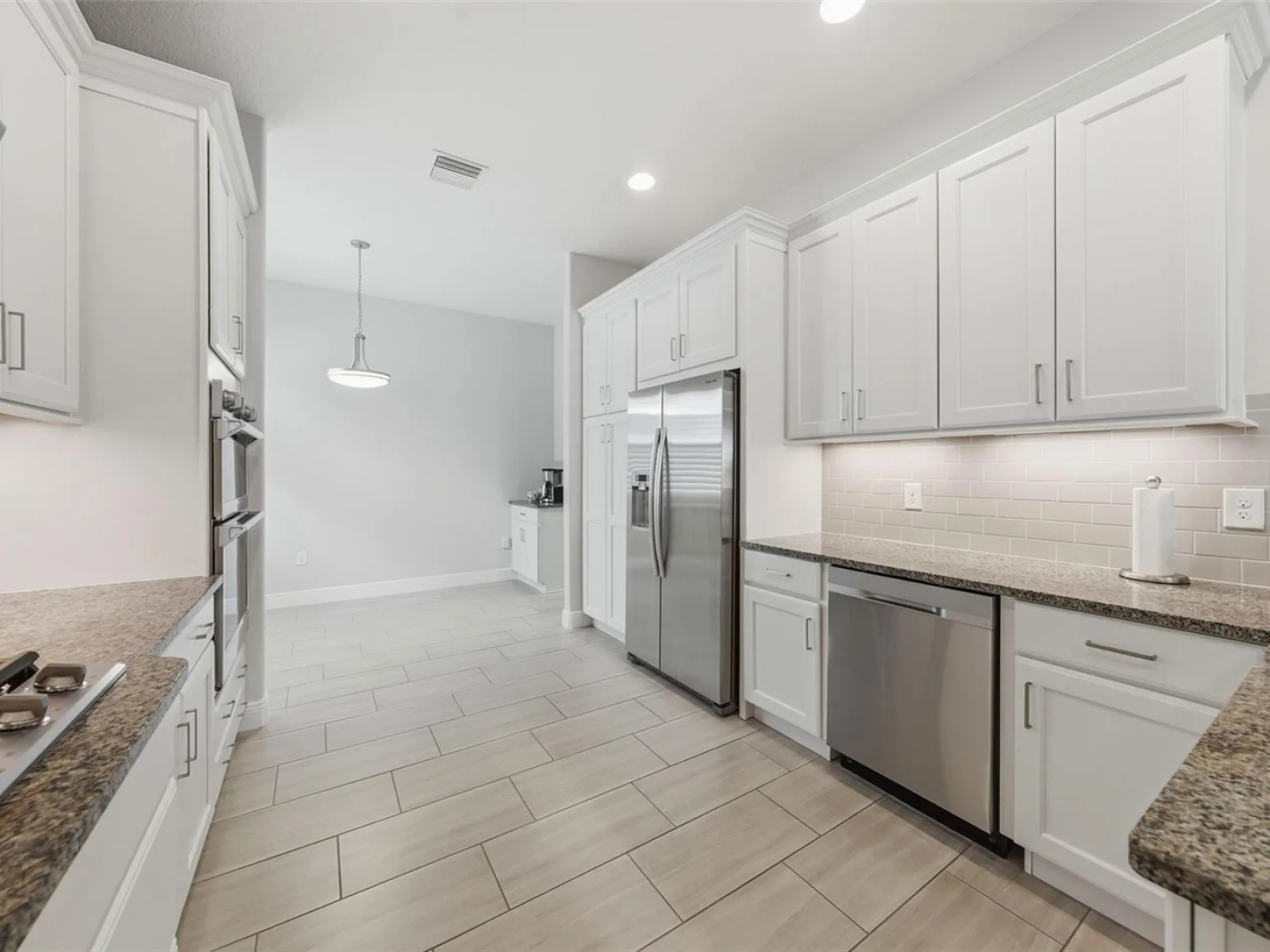 8707 PROVIDENCE CT, MOUNT DORA, FL — photo 36