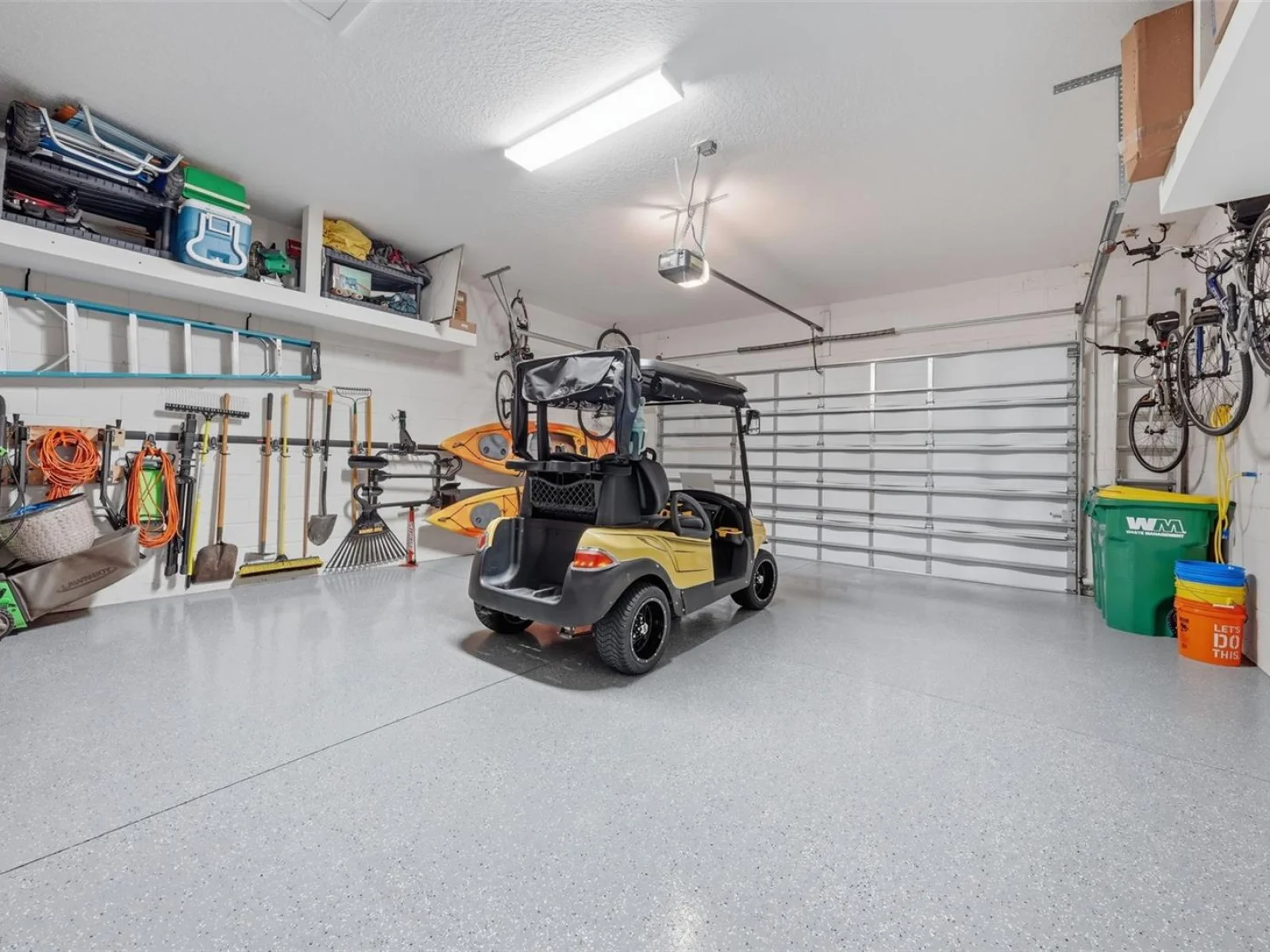 8707 PROVIDENCE CT, MOUNT DORA, FL — photo 42