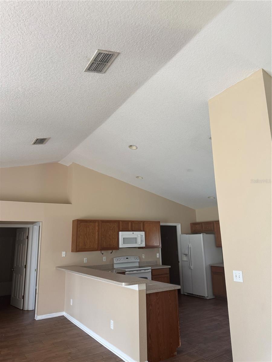 606 TAMARIN LN, KISSIMMEE, FL — photo 9