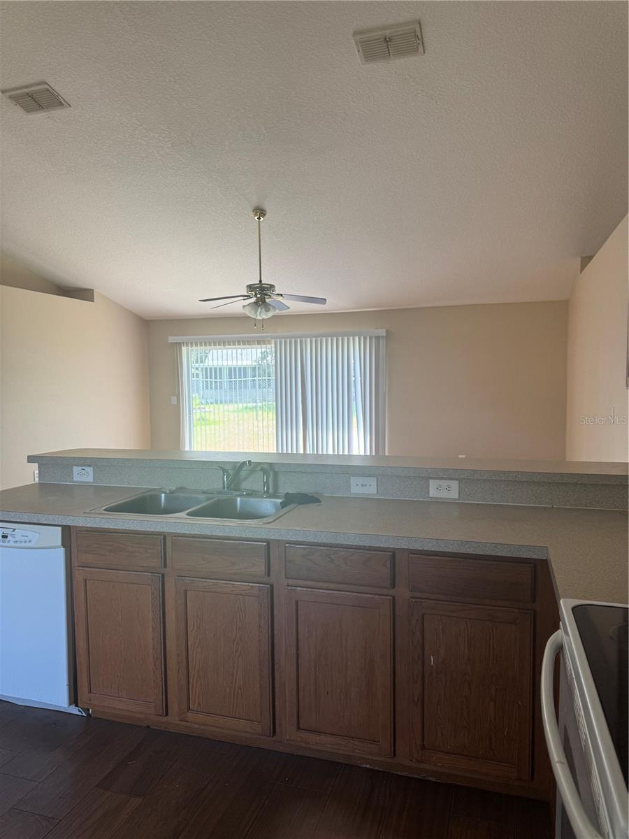 606 TAMARIN LN, KISSIMMEE, FL — photo 12