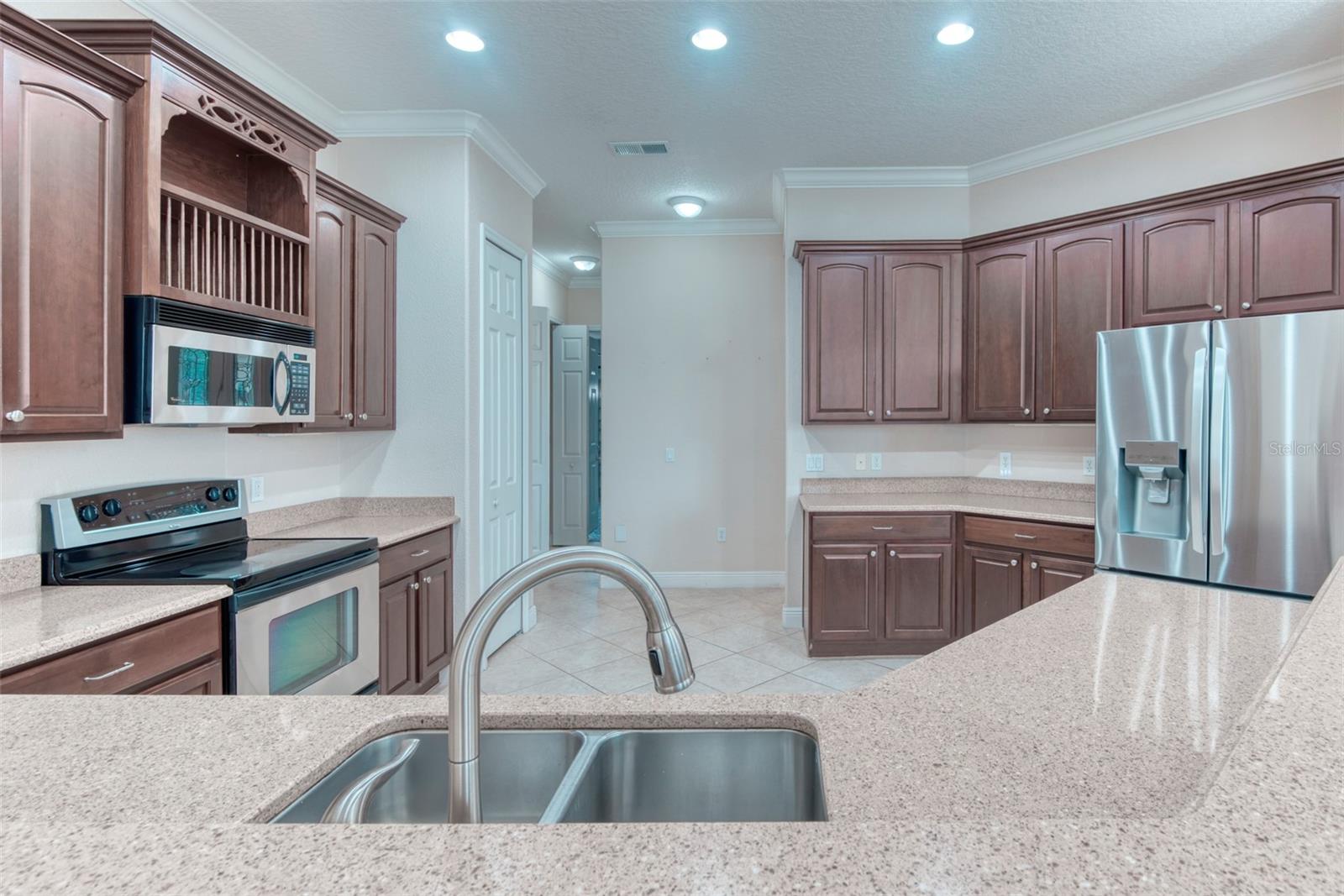 392 DAVINCI PASS, POINCIANA, FL — photo 21