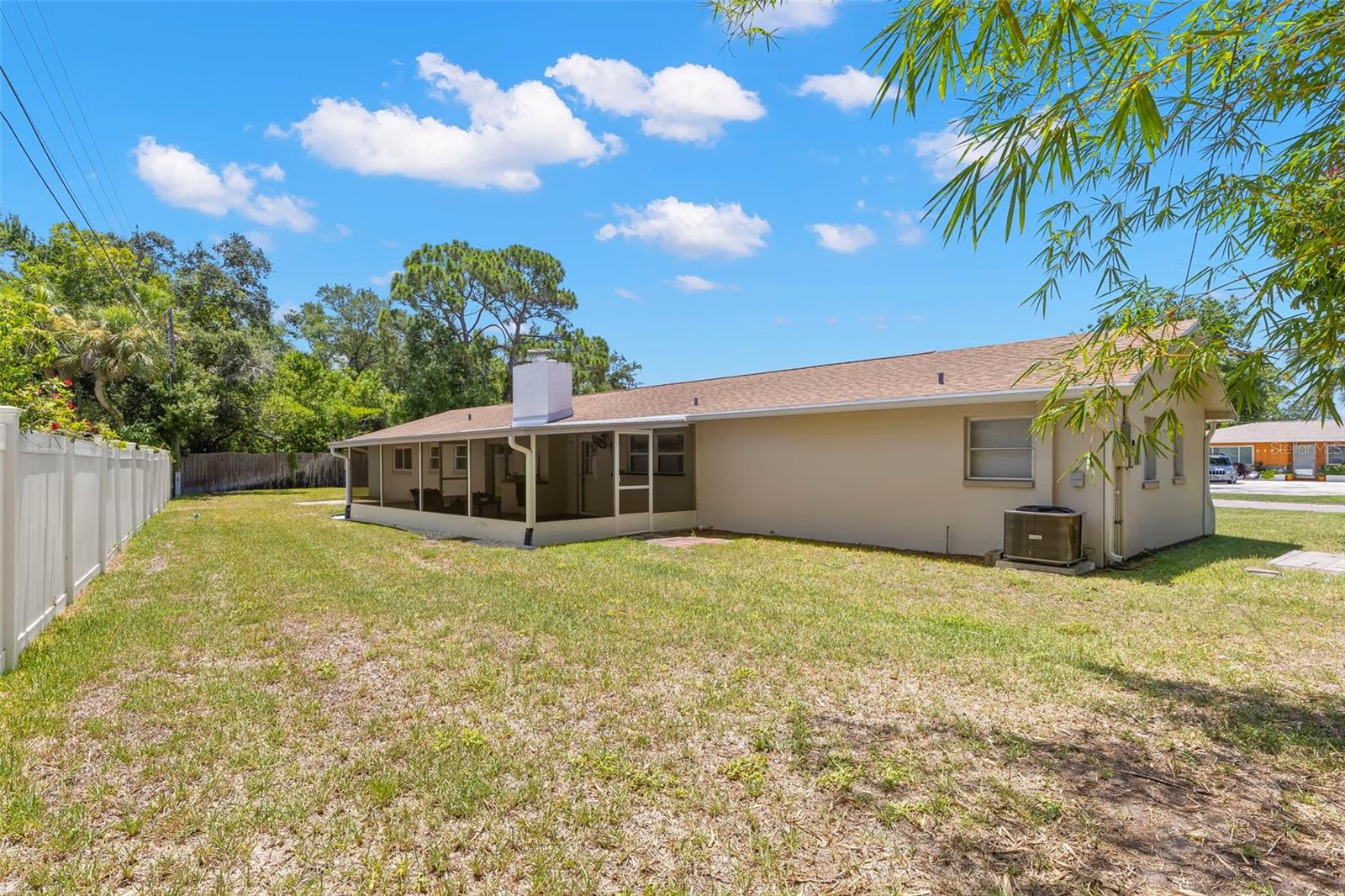 2391 66TH TER S, ST PETERSBURG, FL — photo 21