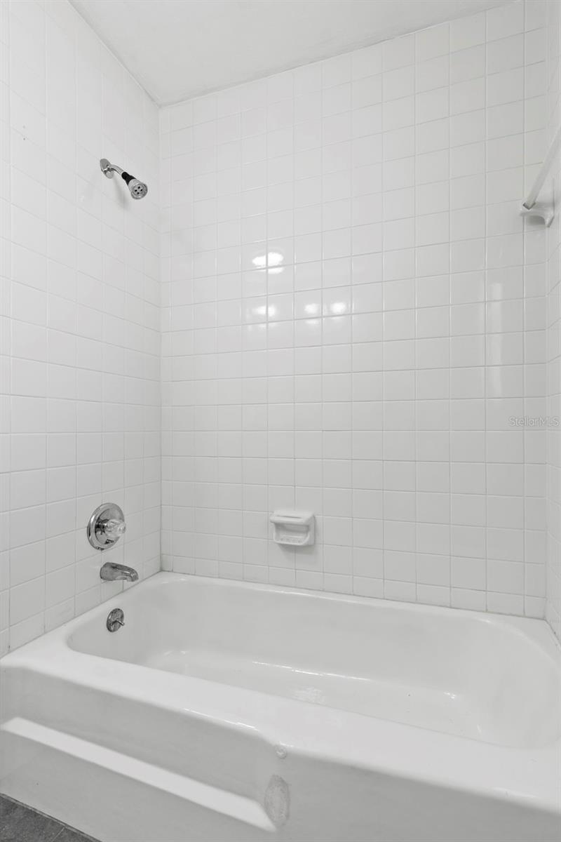 2391 66TH TER S, ST PETERSBURG, FL — photo 30
