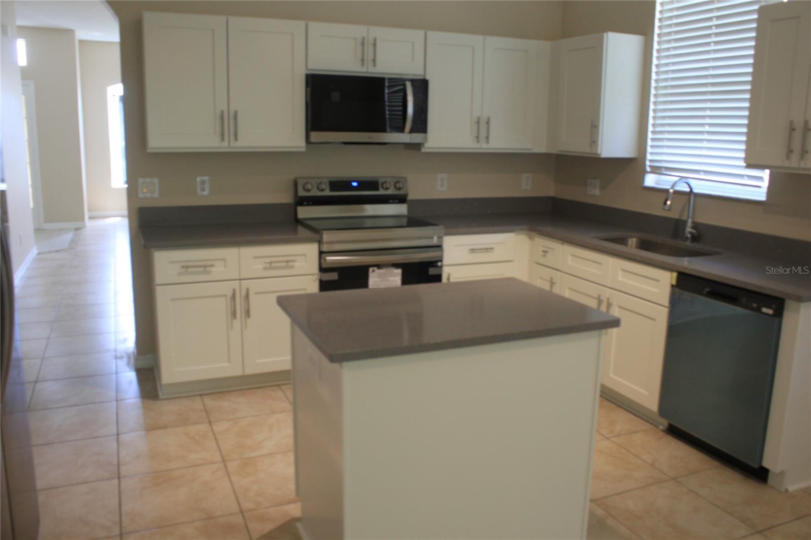 2616 EAGLE CANYON DR N, KISSIMMEE, FL — photo 8