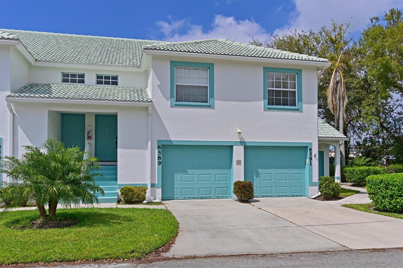 6589 FAIRWAY GARDENS DR #202, BRADENTON, FL