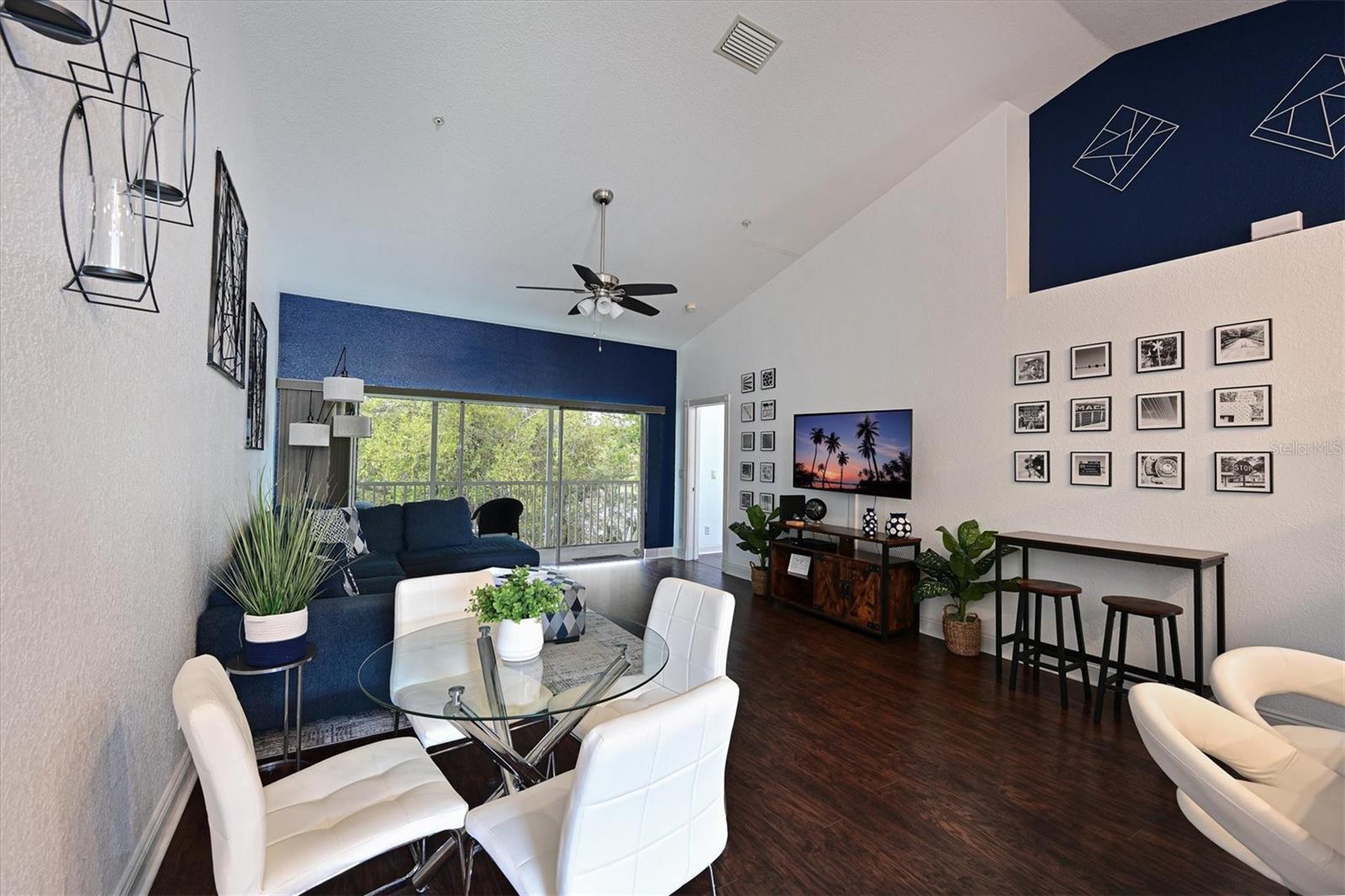 6589 FAIRWAY GARDENS DR #202, BRADENTON, FL — photo 3