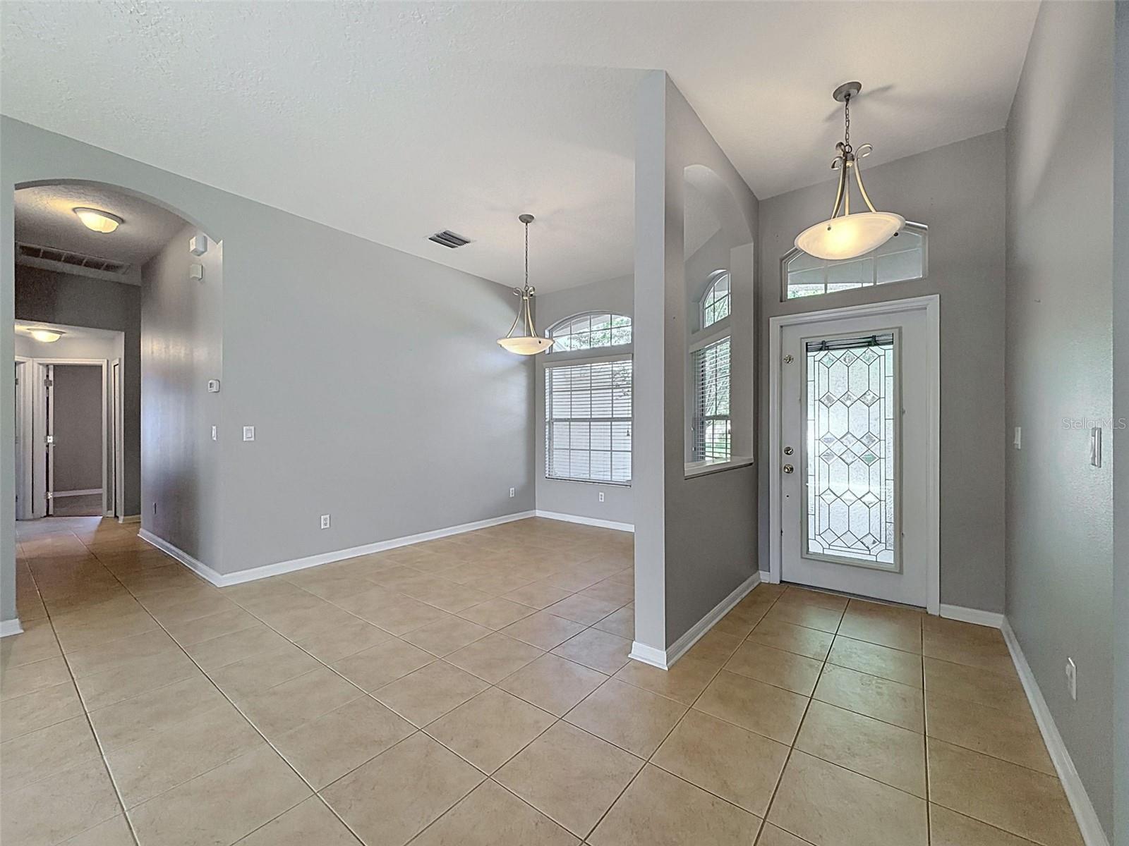 2021 RUTHERFORD DR, DOVER, FL — photo 7