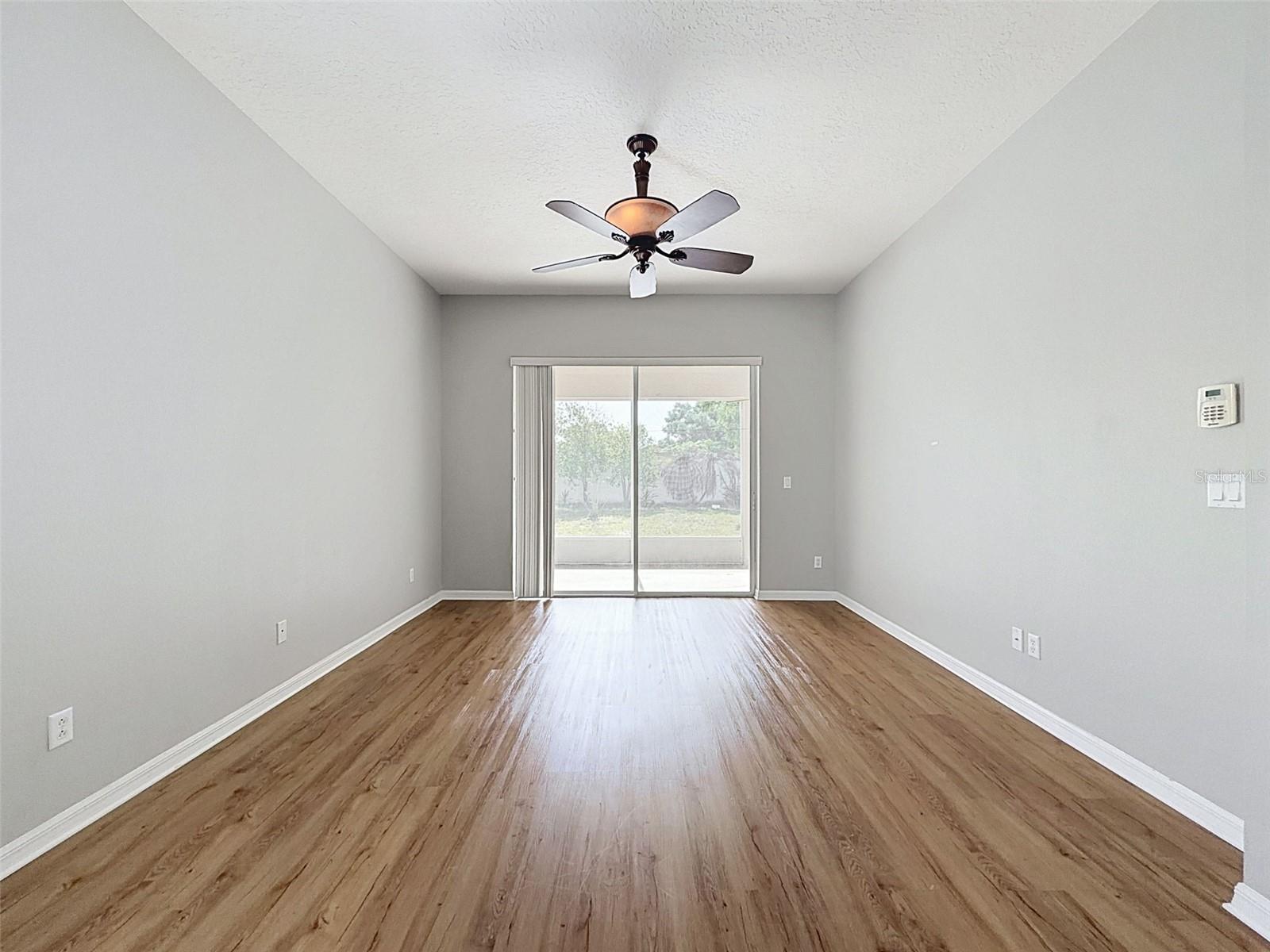2021 RUTHERFORD DR, DOVER, FL — photo 24