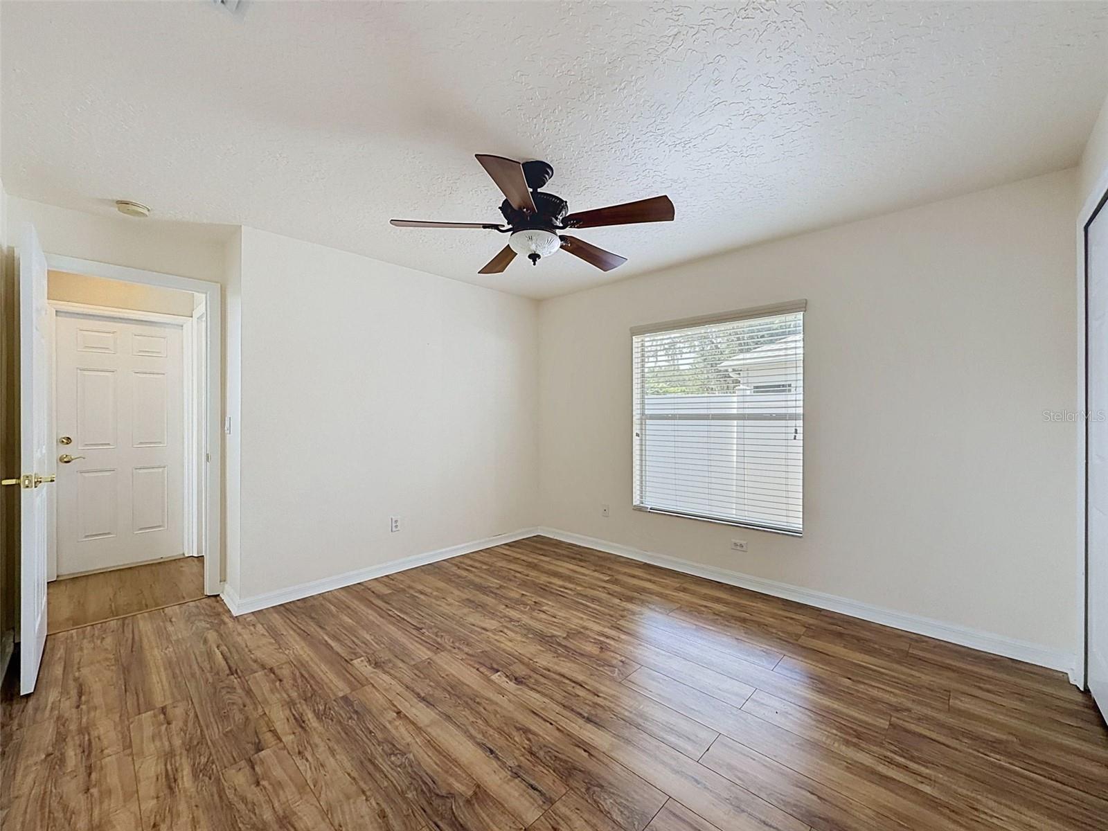 2021 RUTHERFORD DR, DOVER, FL — photo 37