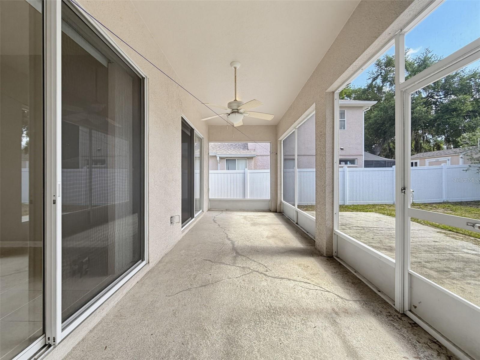 2021 RUTHERFORD DR, DOVER, FL — photo 40