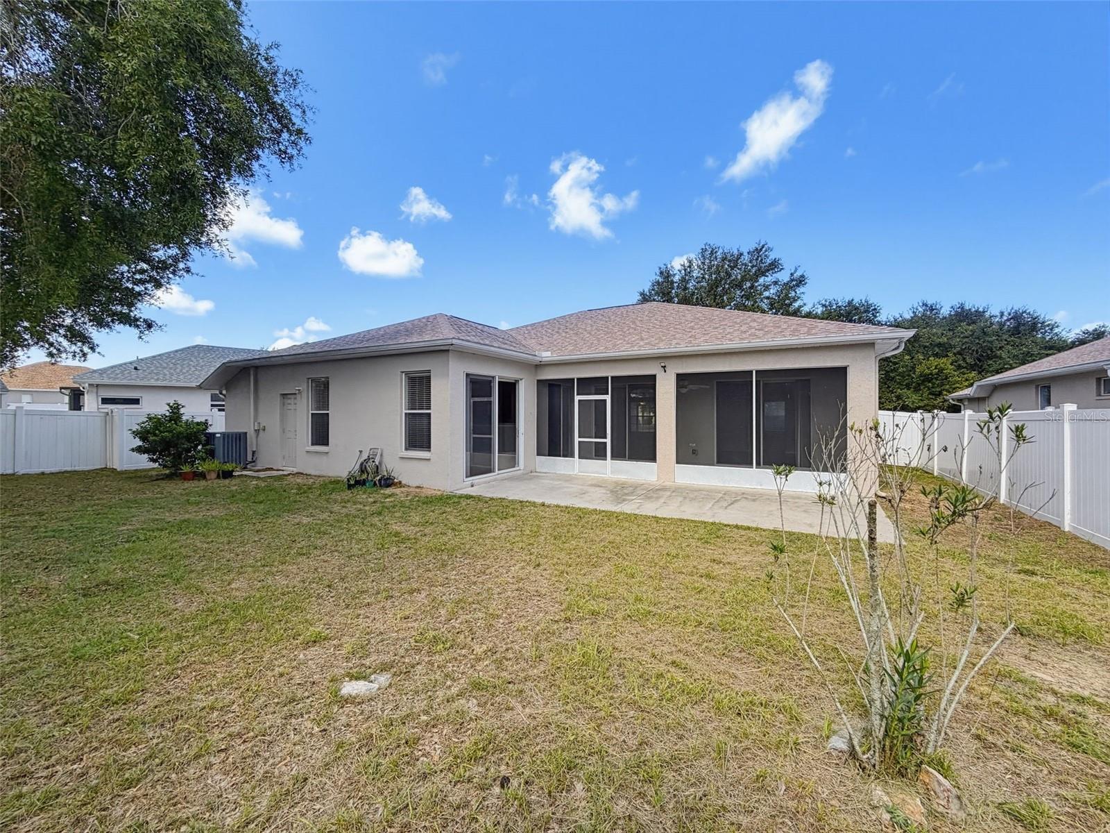 2021 RUTHERFORD DR, DOVER, FL — photo 46