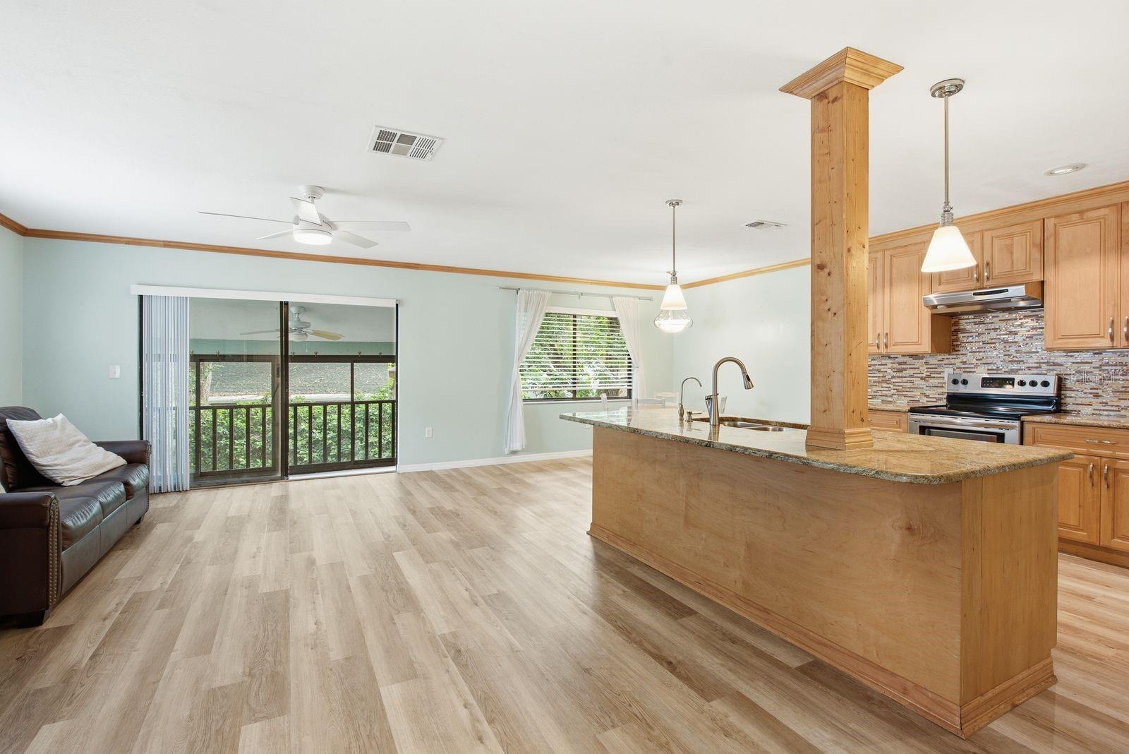 511 MISTLETOE CT #C, SAFETY HARBOR, FL — photo 4