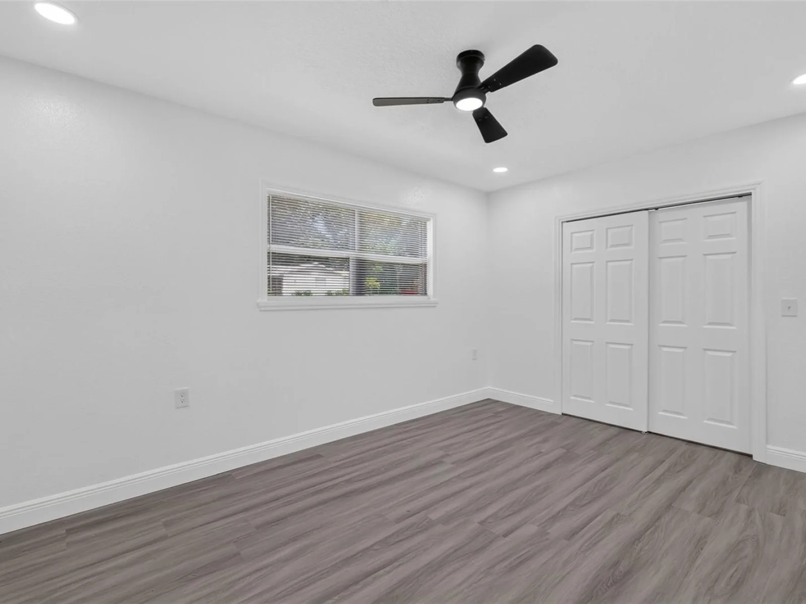 708 CINDY AVE, FRUITLAND PARK, FL — photo 29